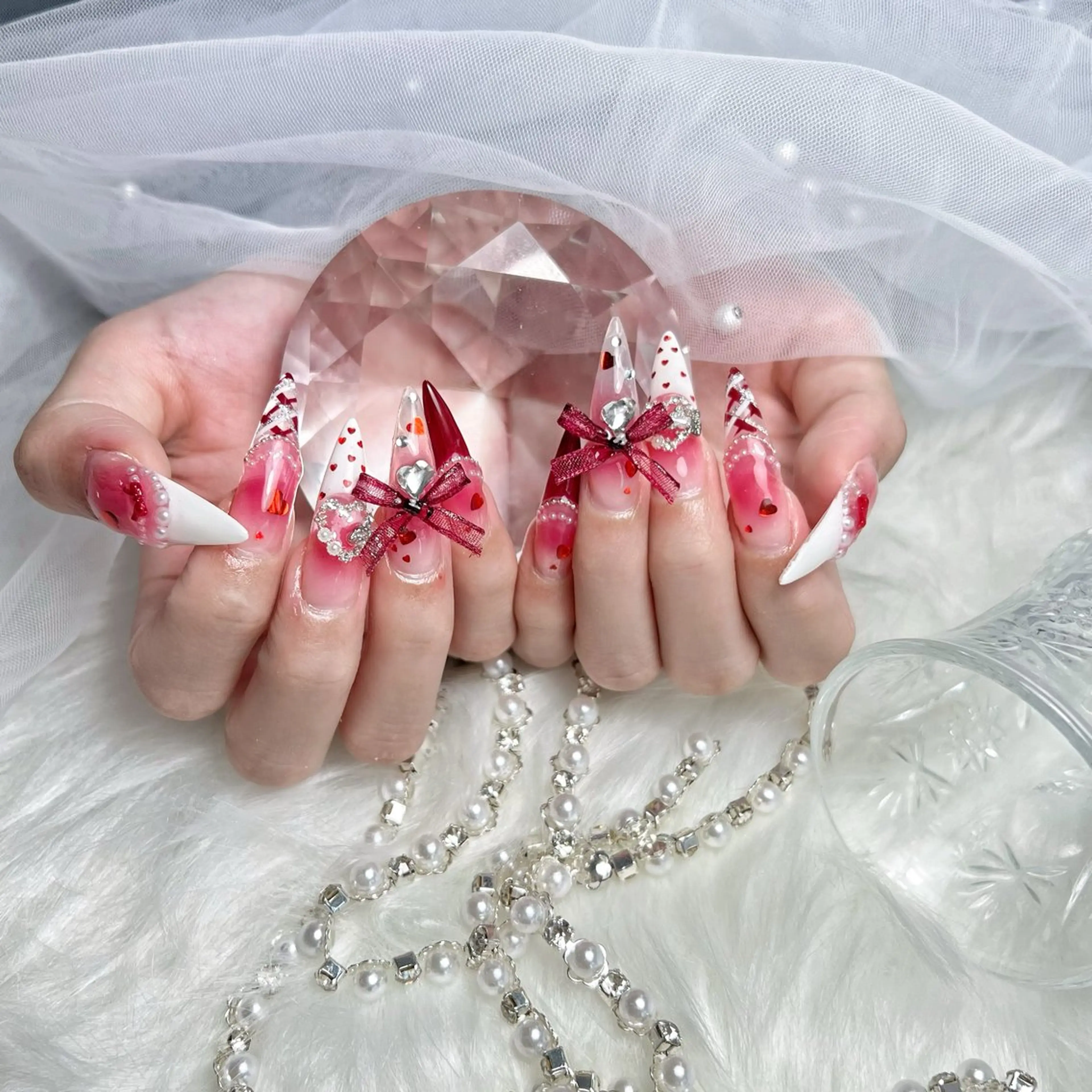 ネイル アートネイル ジェルネイル キラキラネイル 韓国ネイル ロングネイル ハンドネイル ハンドケア ぱん ちゃんのネイルデザイン