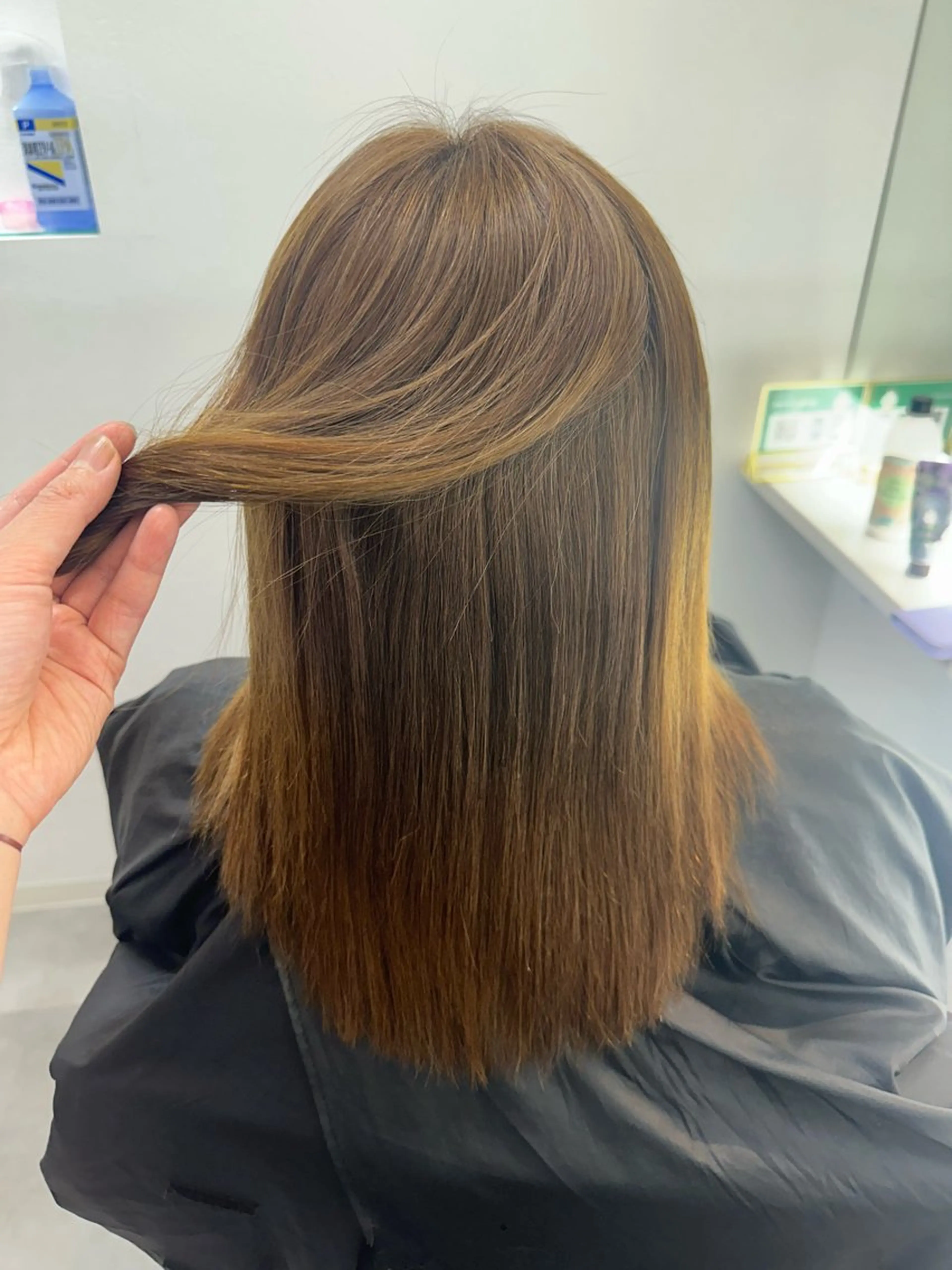 セミロング 縮毛矯正 トリートメント カット 縮毛矯正 トリートメント 甲斐 飛鳥のヘアスタイル