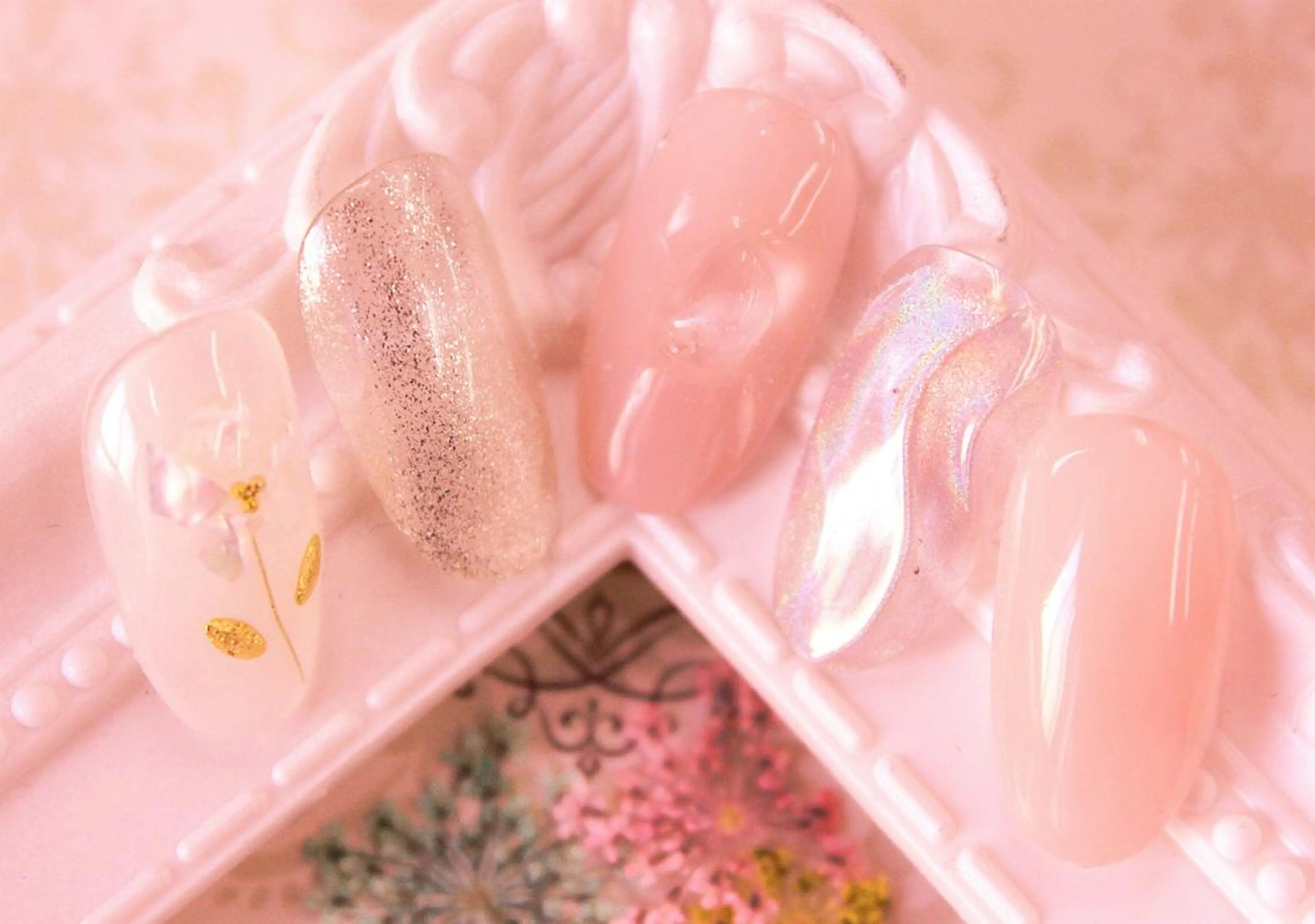 ネイル リラネイル Aikenのネイルデザイン