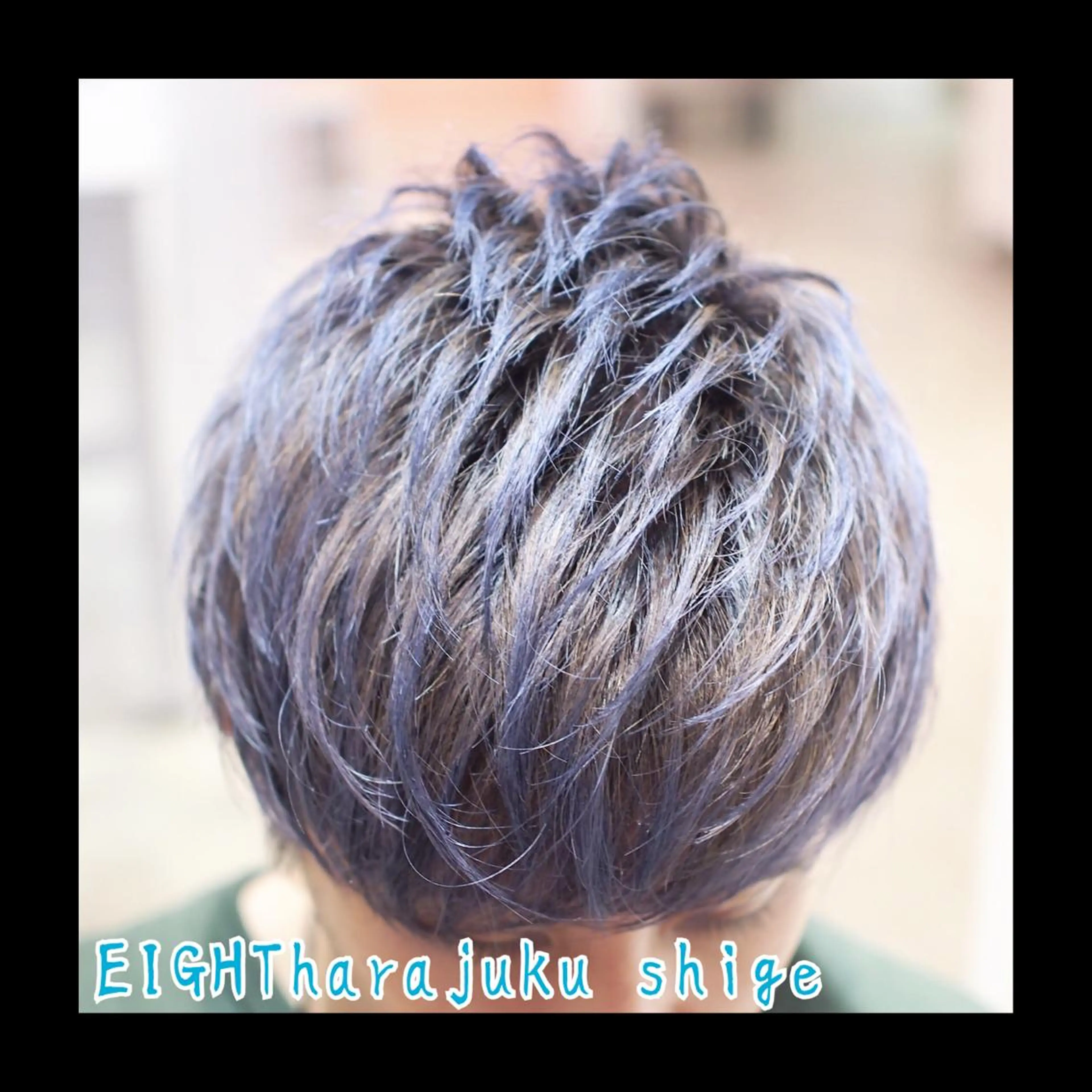 ショート カラー ブルーカラー シルバー ショートヘア 及川シゲル 髪質改善講師のヘアスタイル