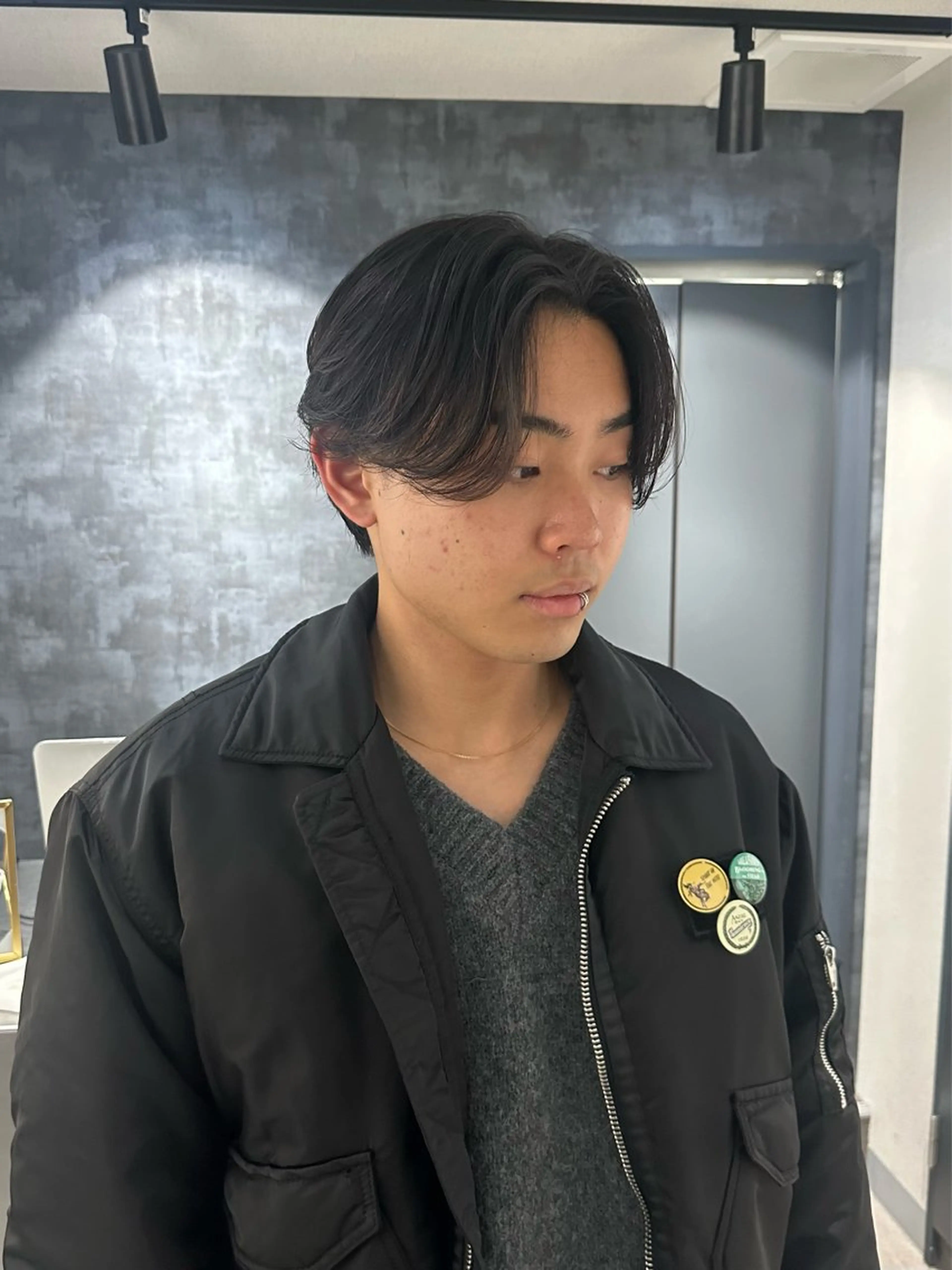 ミディアム パーマ メンズ センターパート SALOWIN 原宿 iori所属・💈原宿指名No.1 センターパート💈のヘアスタイル