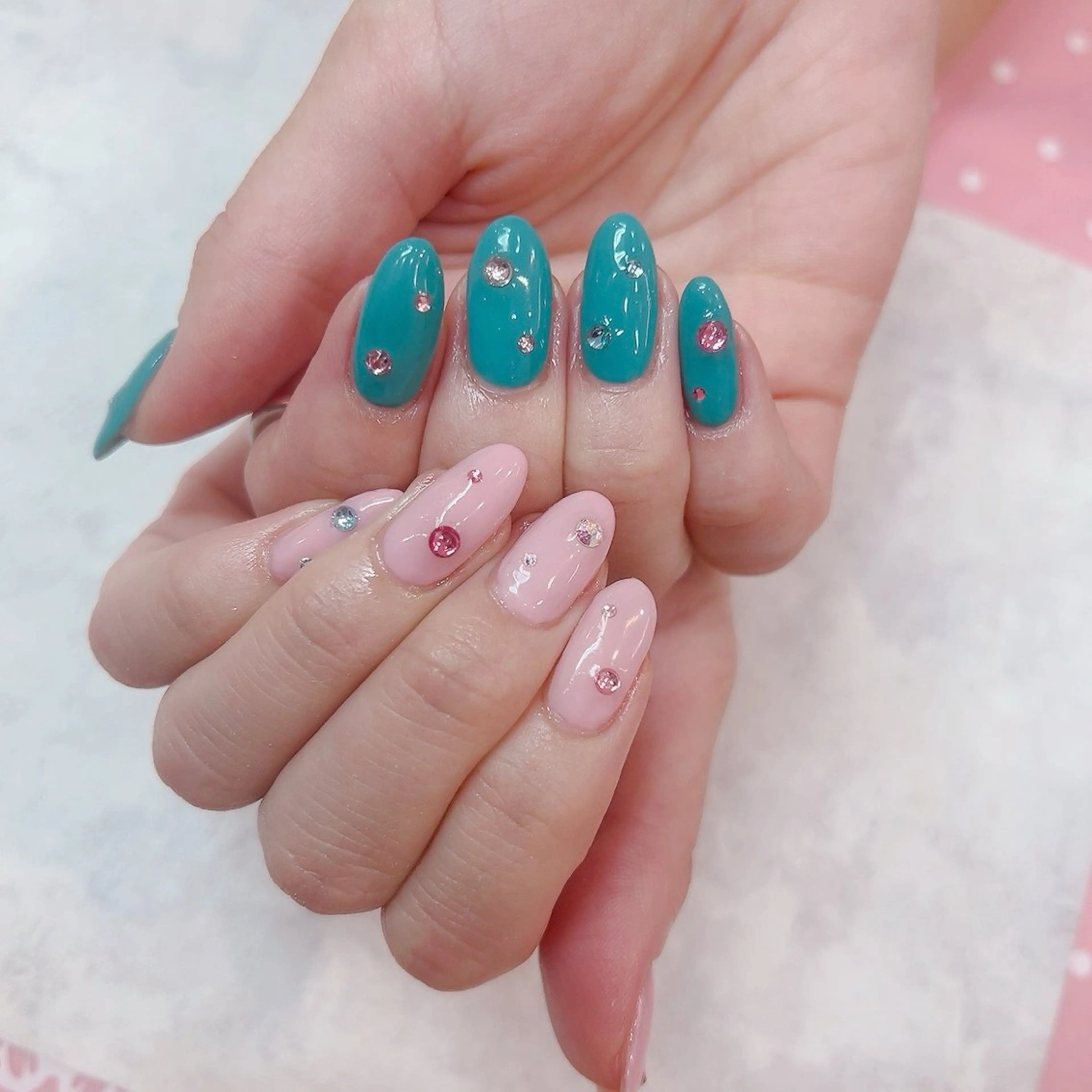 ネイル アニマル柄 アートネイル ジェルネイル ニュアンスネイル ネイルチップ ハンドネイル x.1.0.nail ♡Cのネイルデザイン