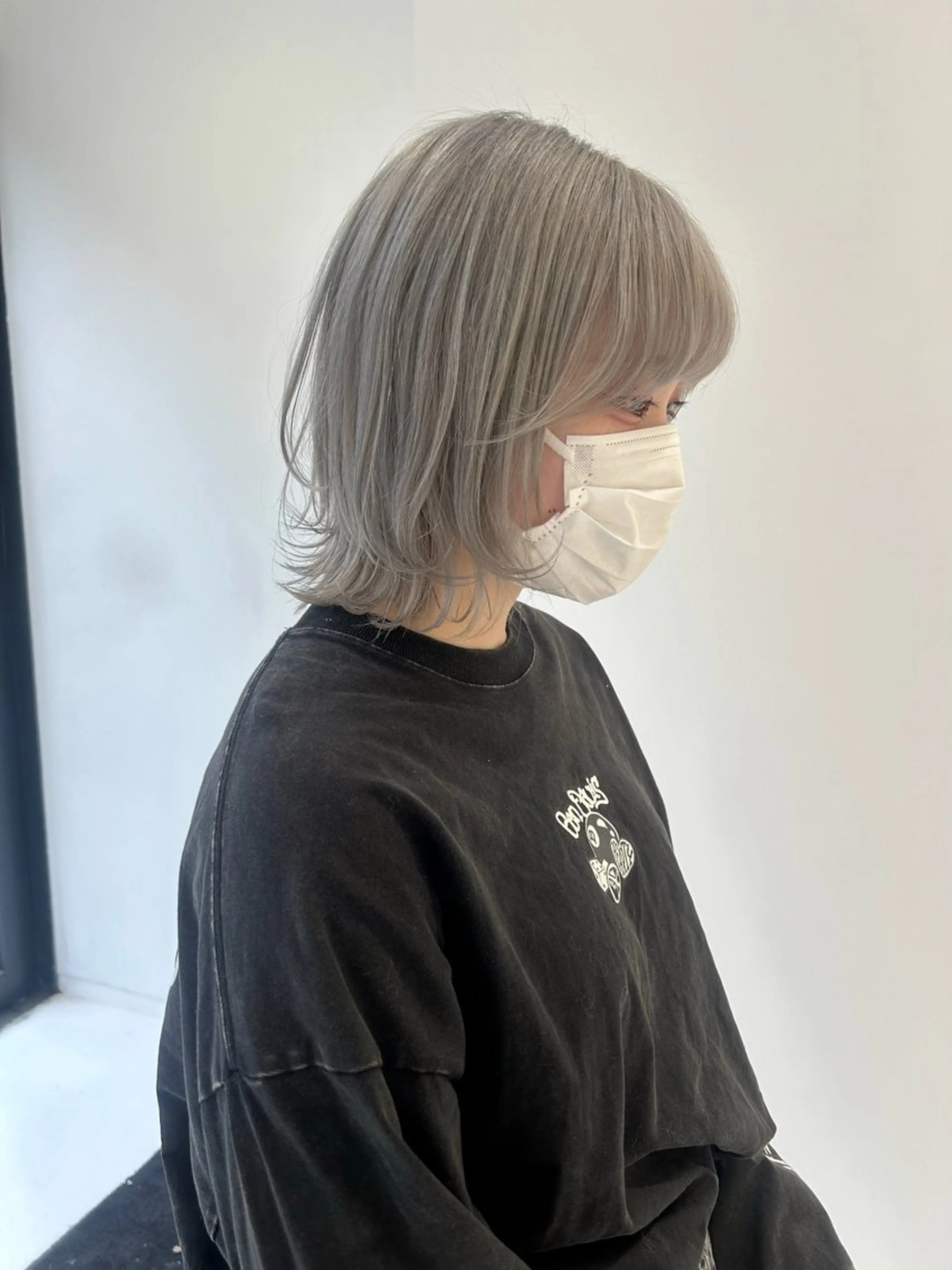 ミディアム ボブ ウルフカット ウルフボブ カット ヘアカラー トリートメント cono noughtのヘアスタイル