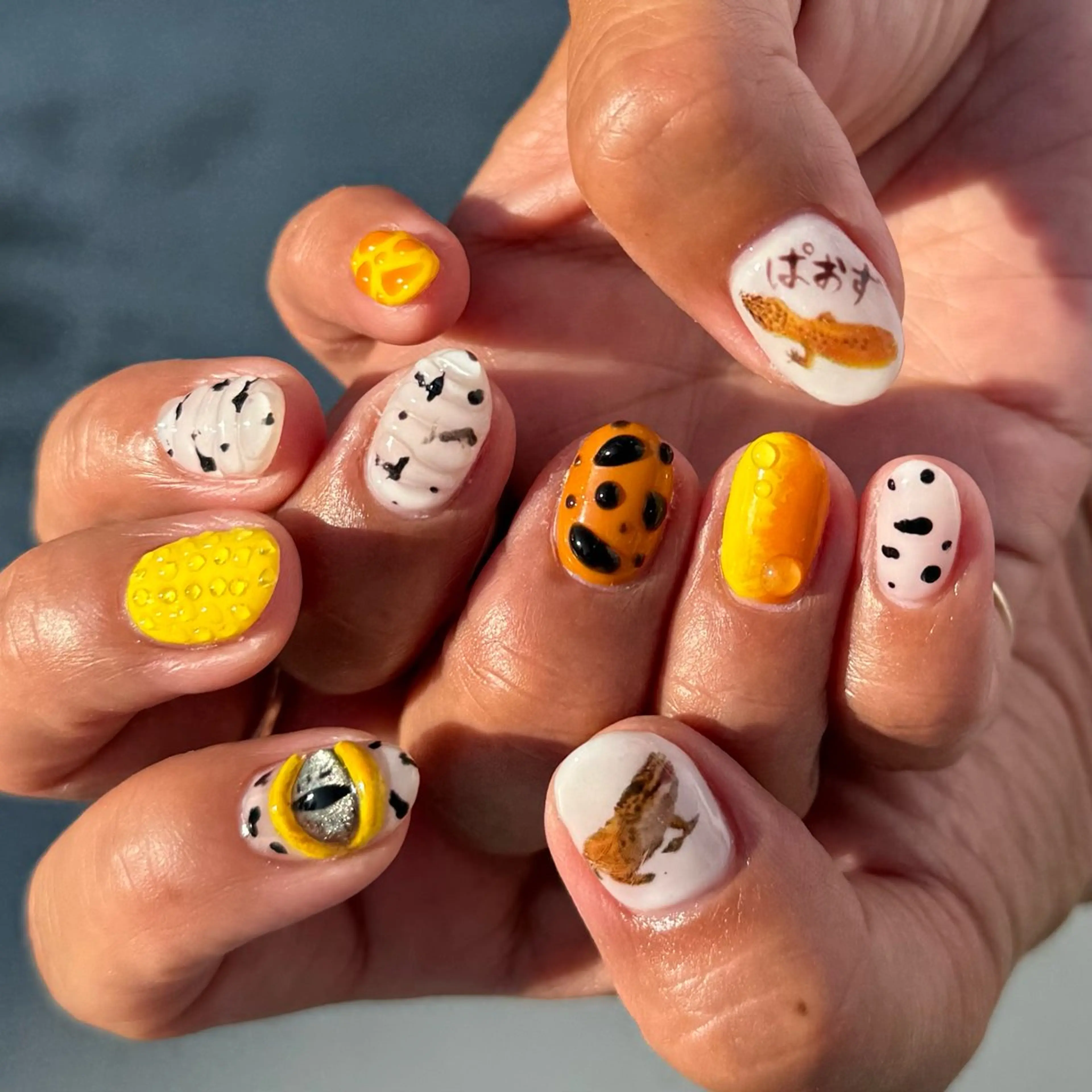 ネイル 🐈‍⬛ Minamiのネイルデザイン
