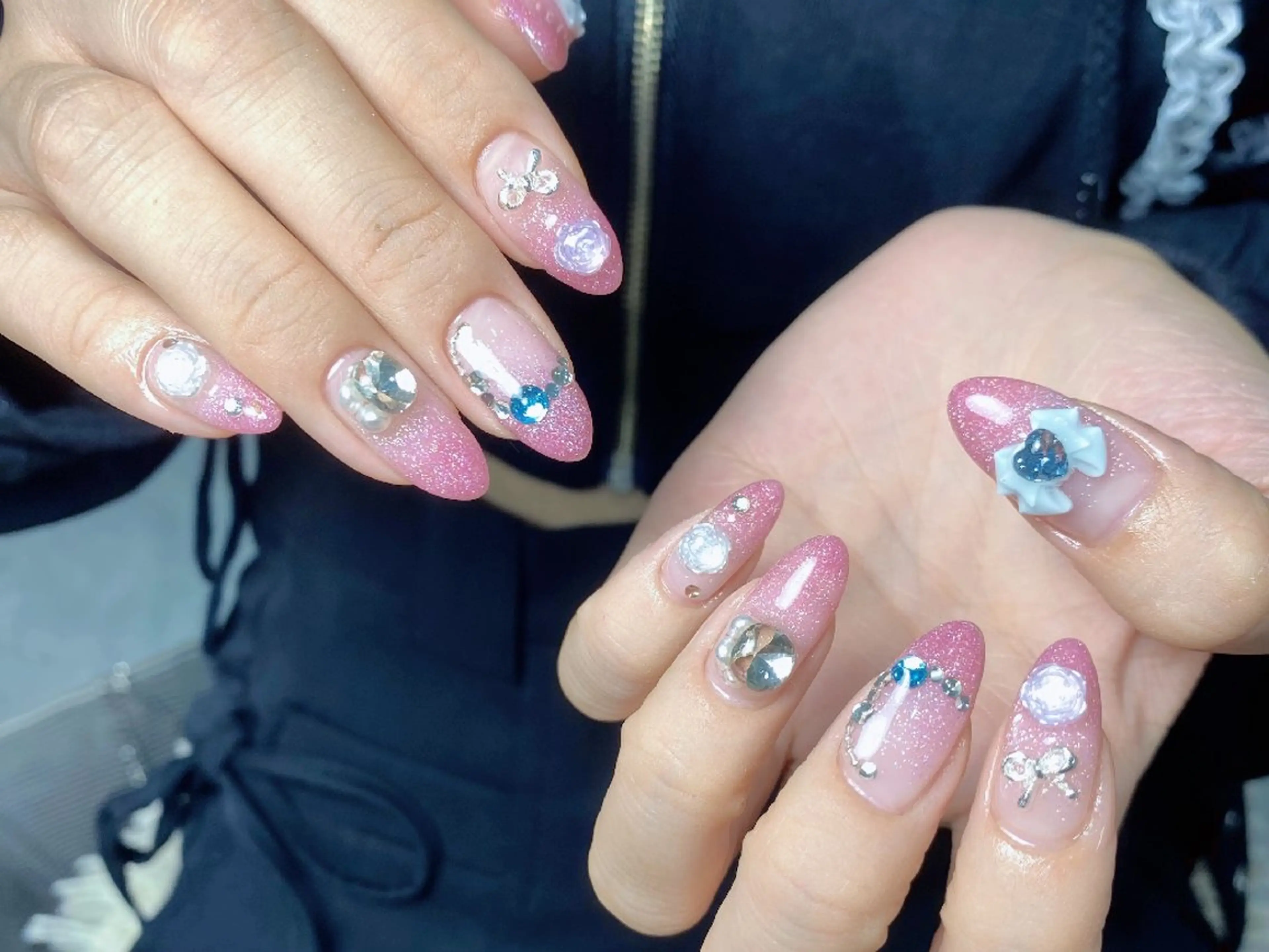 ネイル アートネイル フラワーネイル フットネイル ジェルネイル ガーリー ハンドネイル UM Nail Salonのネイルデザイン