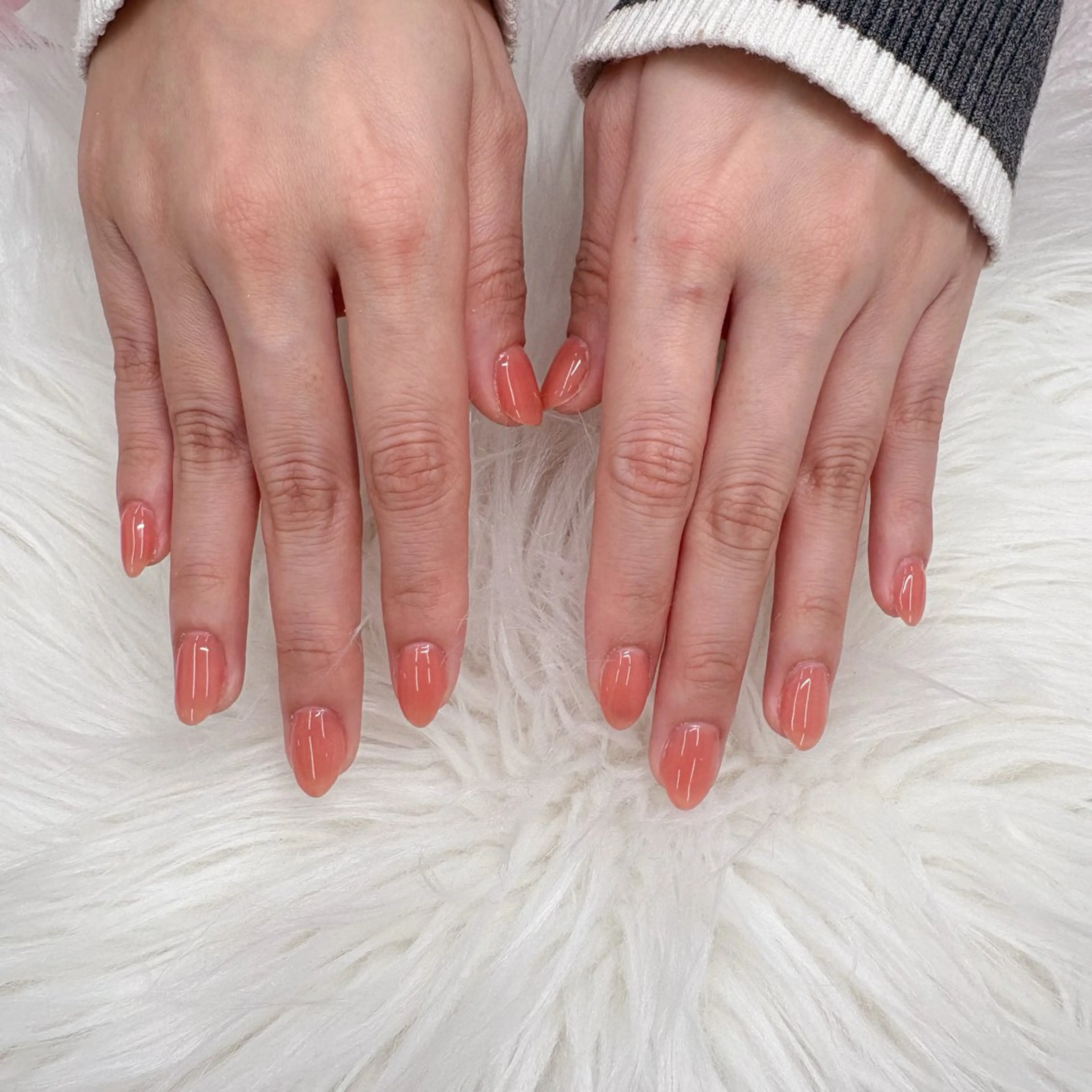 ネイル オレンジ ハンドネイル エリクサーネイル池袋 大谷のネイルデザイン