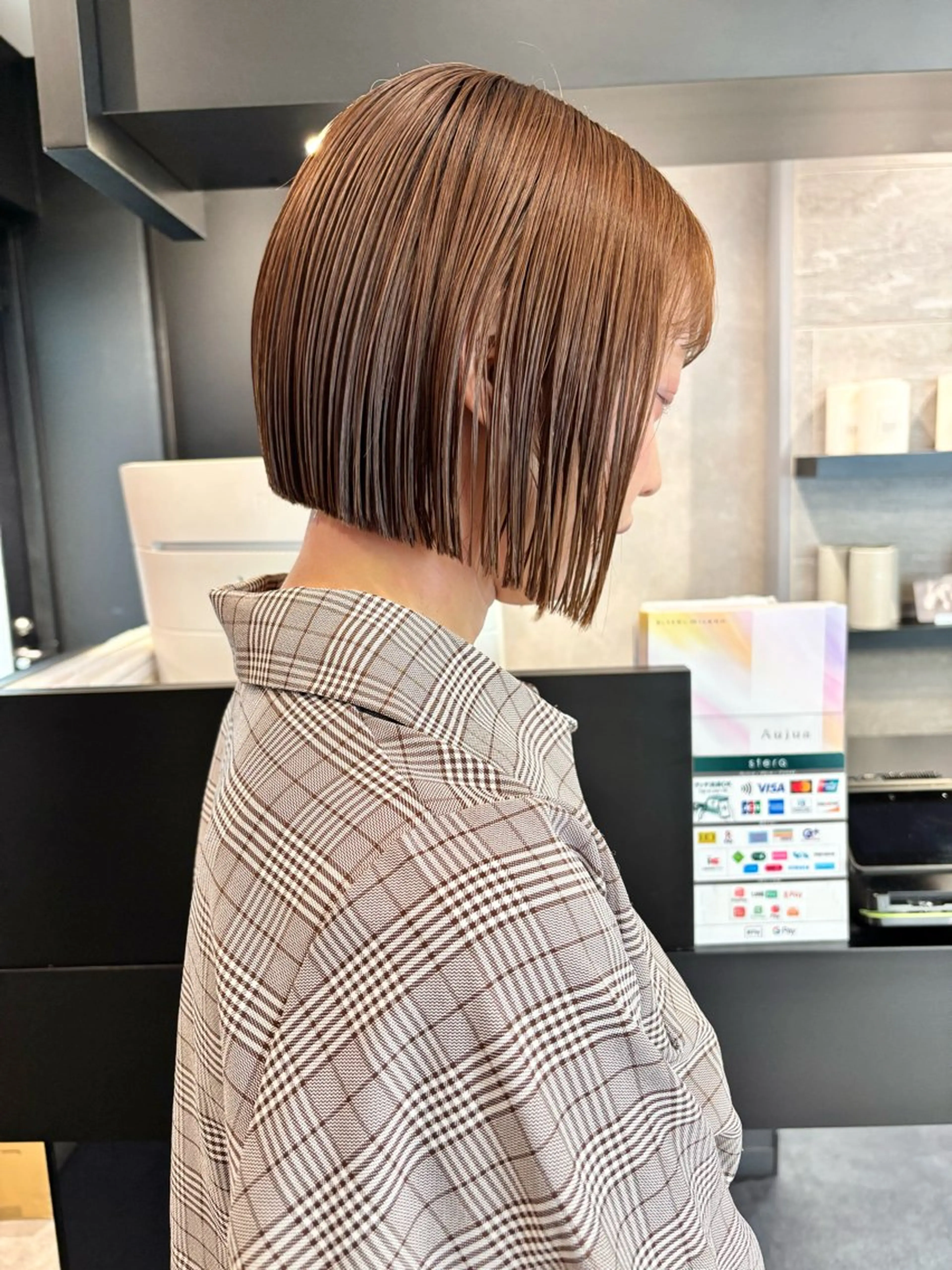 ショート 切りっぱなしボブ ボブ ブリーチなし ダブルカラー/ゆなのヘアスタイル