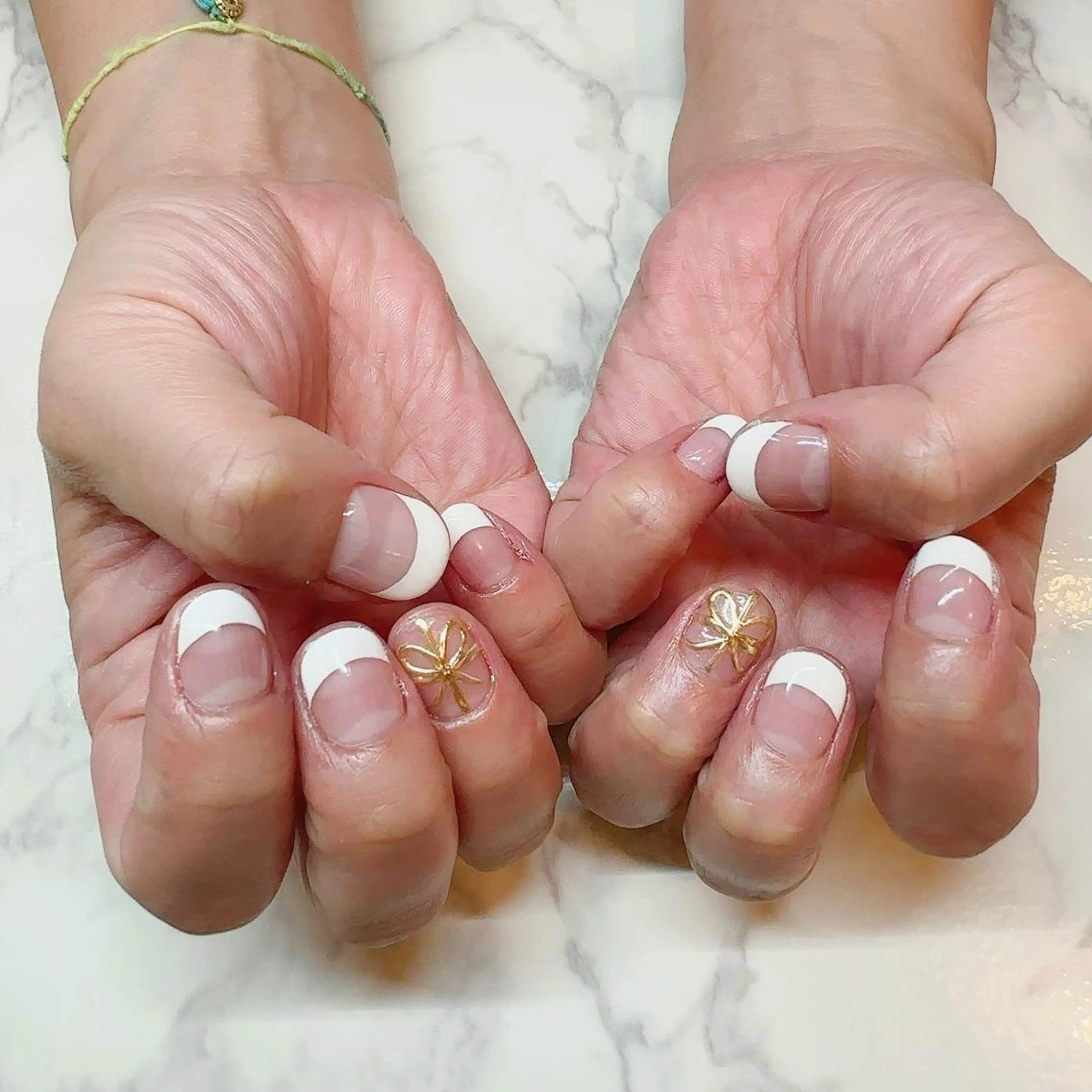 ネイル フレンチネイル ロングネイル ショートネイル atelier chic+のネイルデザイン