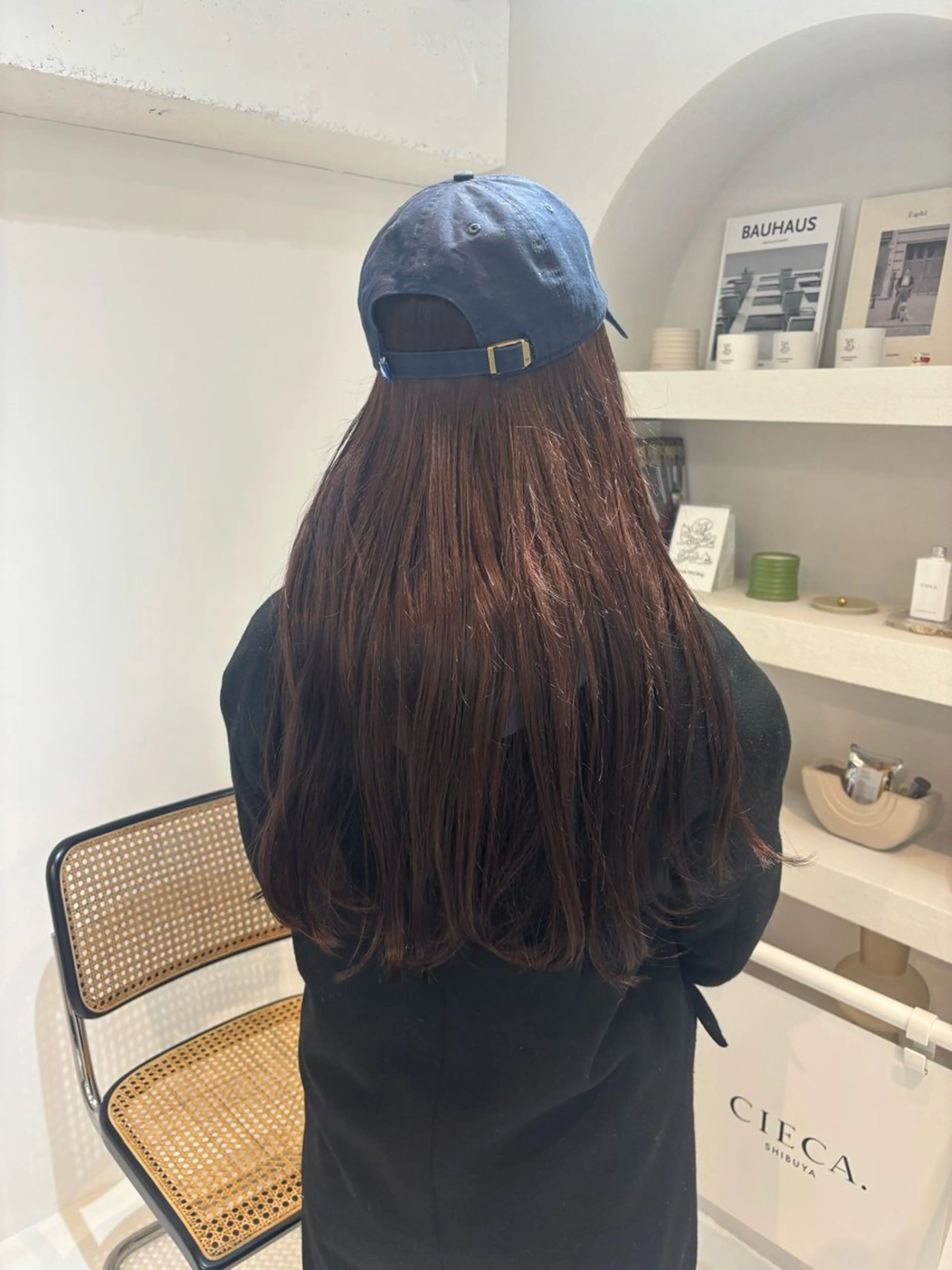 カラー CIECA . COCOROのヘアスタイル