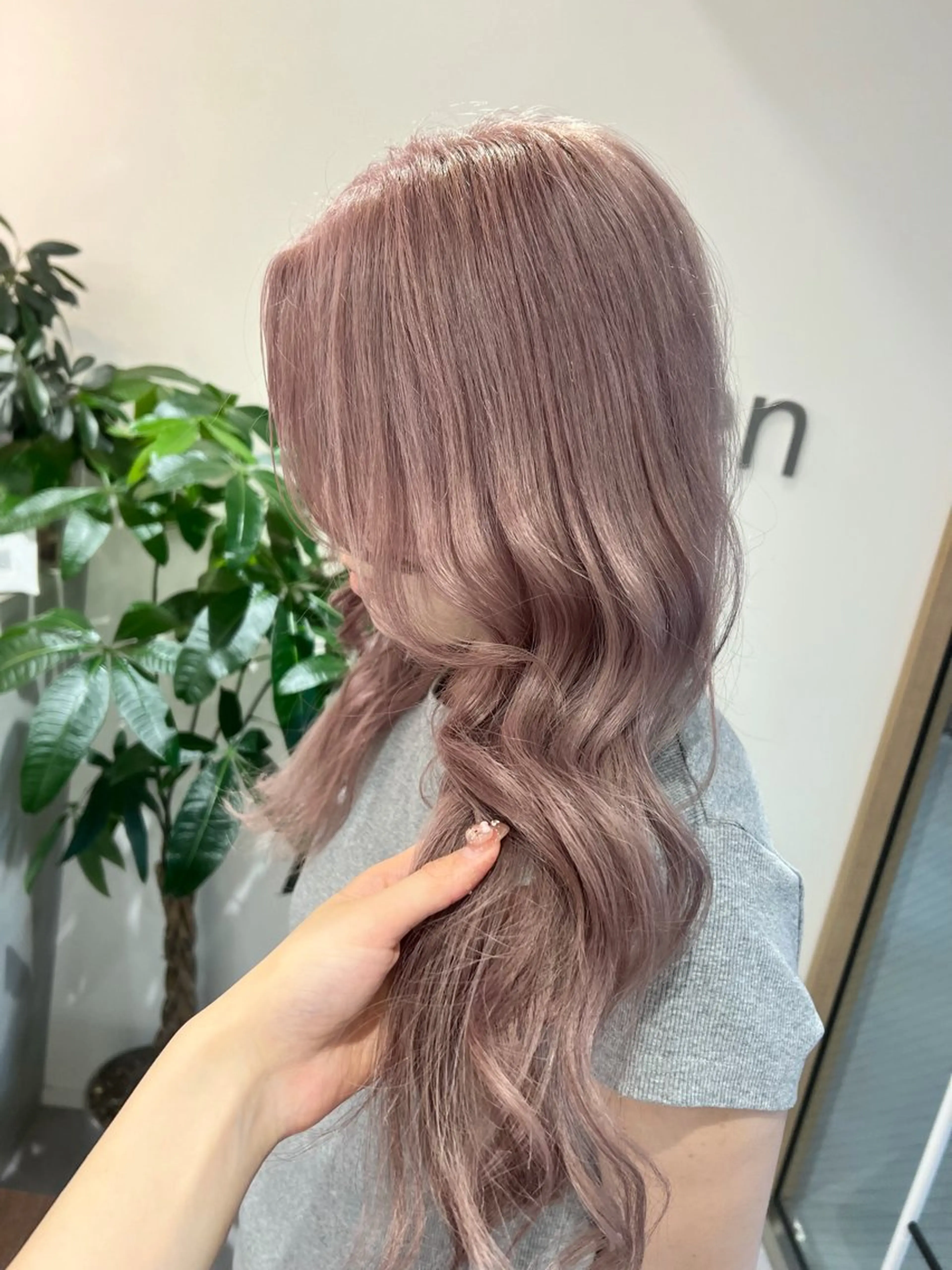 🤍✨ブリーチset 🤍【 ブリーチリタッチ＋1カラー 】ボブ、ミディアムの方募集‼️の写真