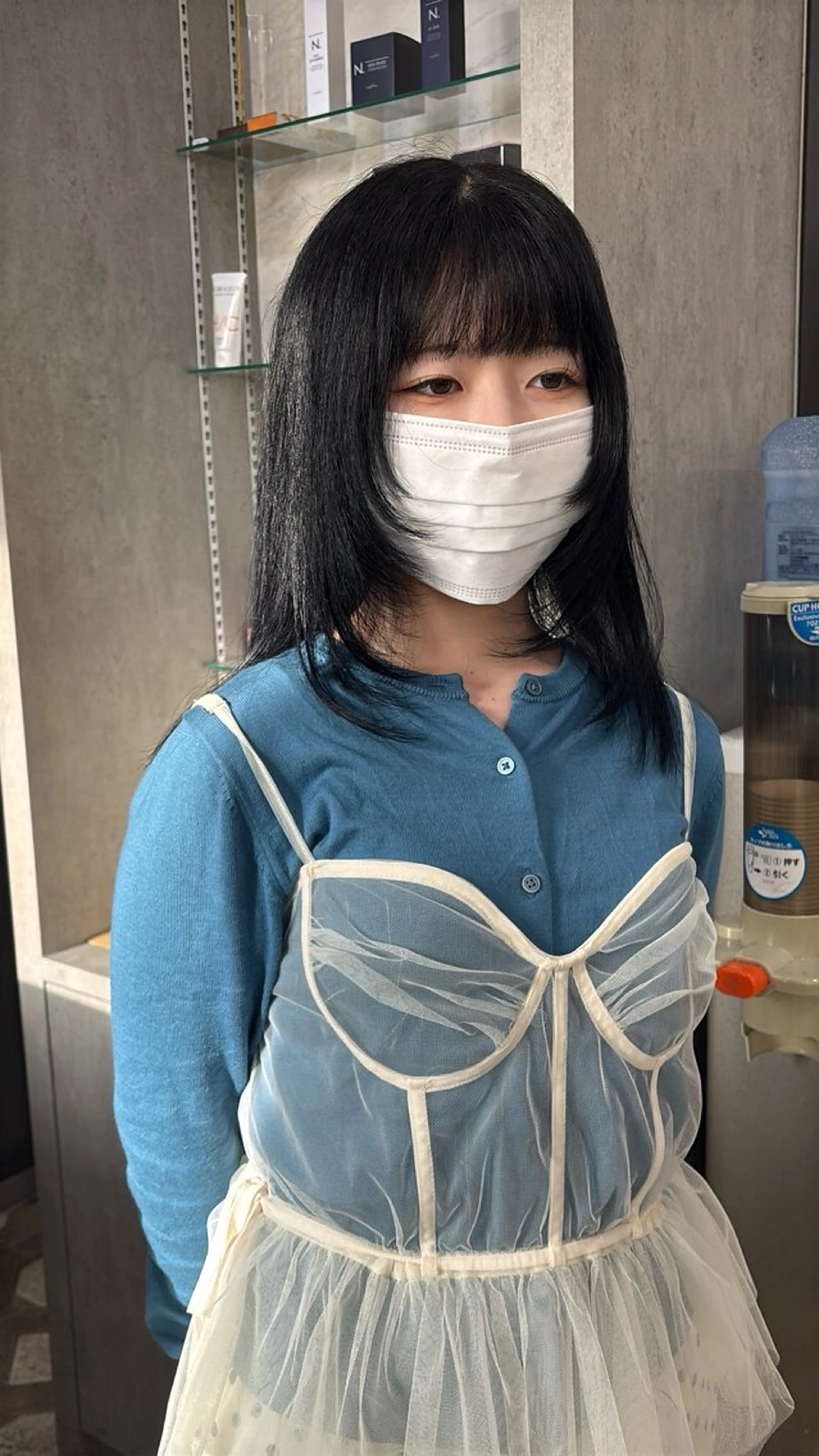 セミロング 韓国ヘア/ブリーチ無 しWカラー/オリーブのヘアスタイル