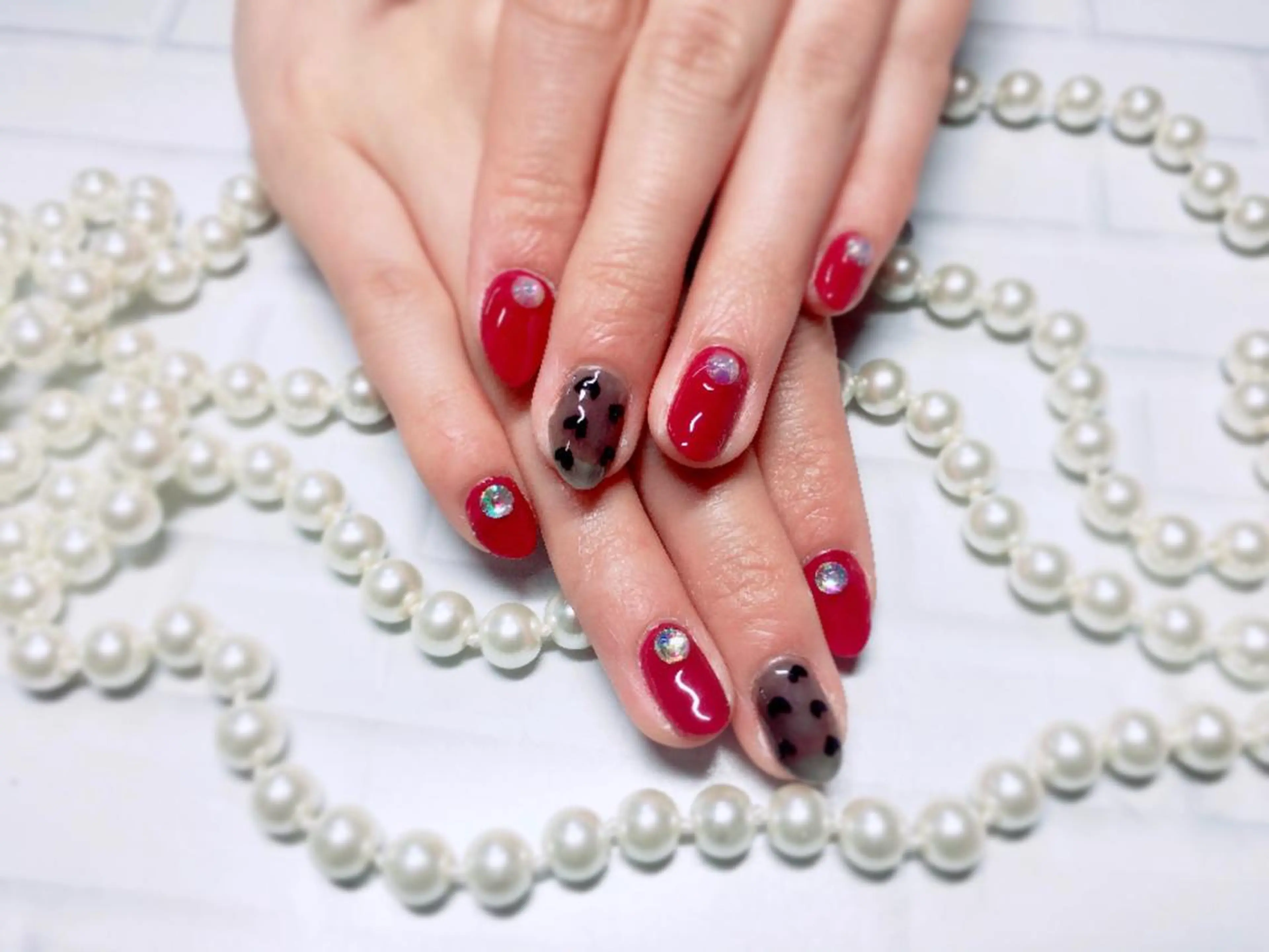 ネイル ハート 赤色 ハンドネイル ハンドケア ネイルサロン HARRYS所属・ネイル･脱毛サロン HARRYSのエステ・リラクイメージ