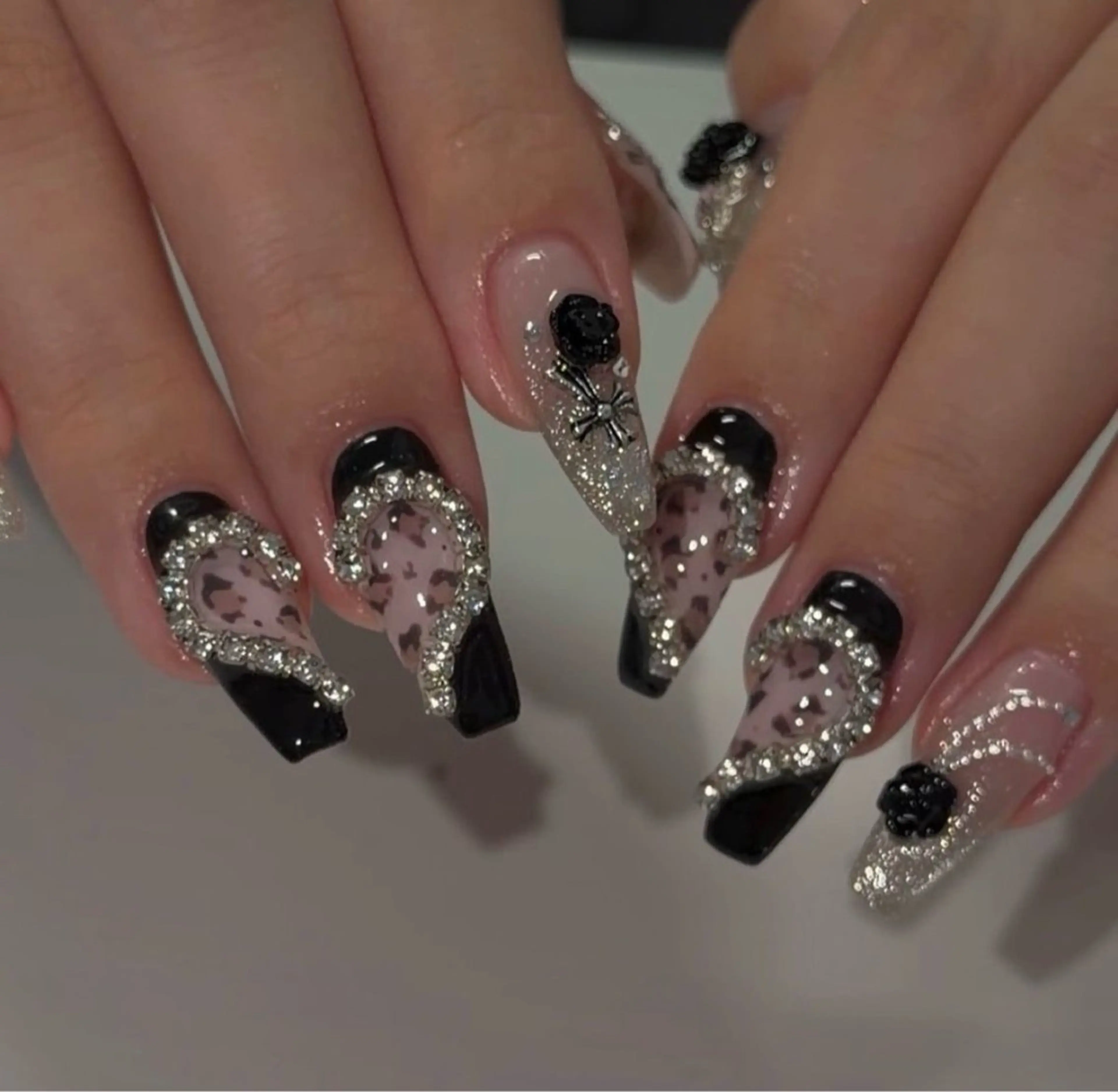 カラー グラデーションカラー ハンドネイル AIN Nailのネイルデザイン