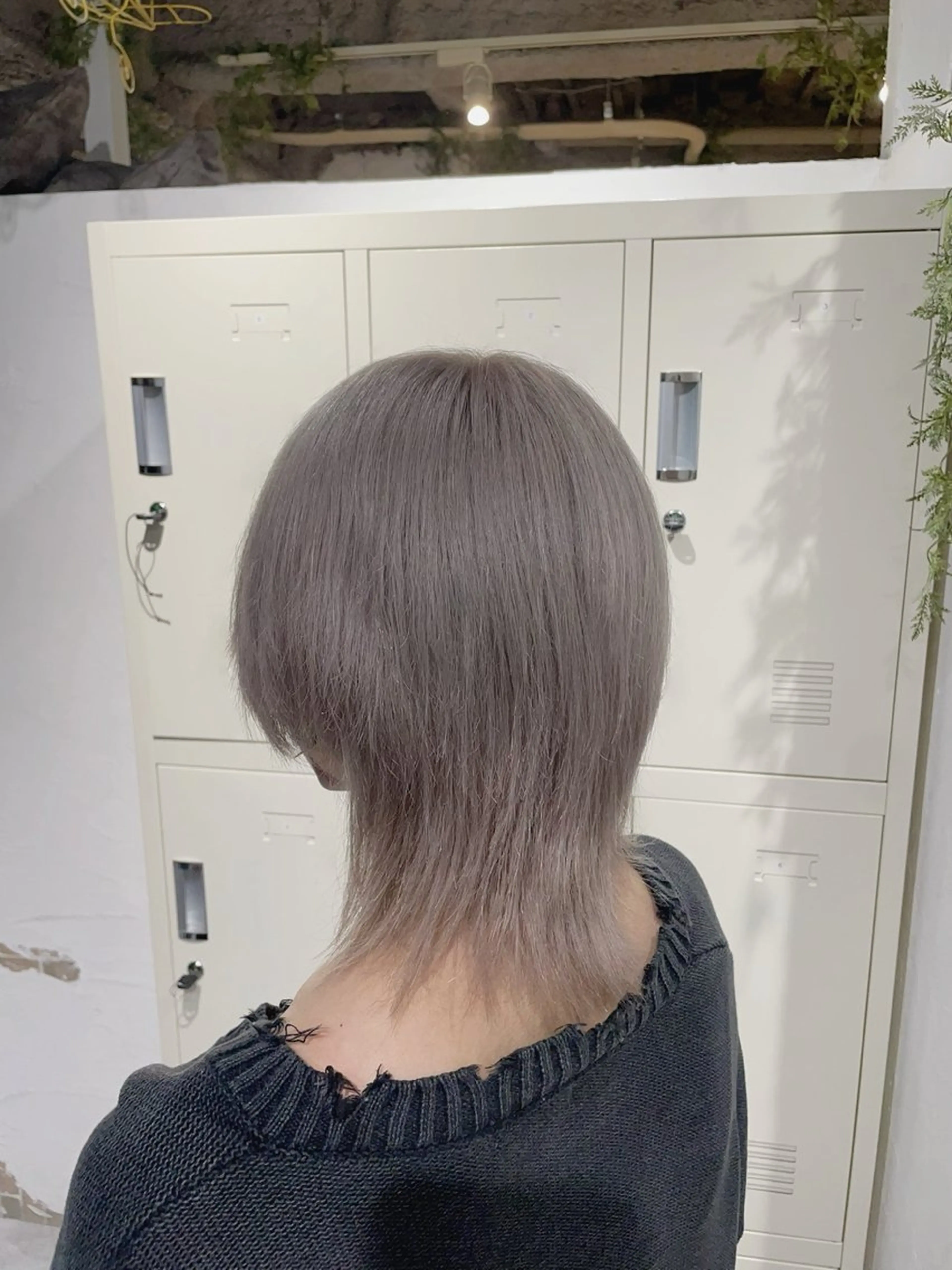 ショート カラー ヘアカラー トリートメント メンズ/ハイトーン 【yoshiki】のヘアスタイル