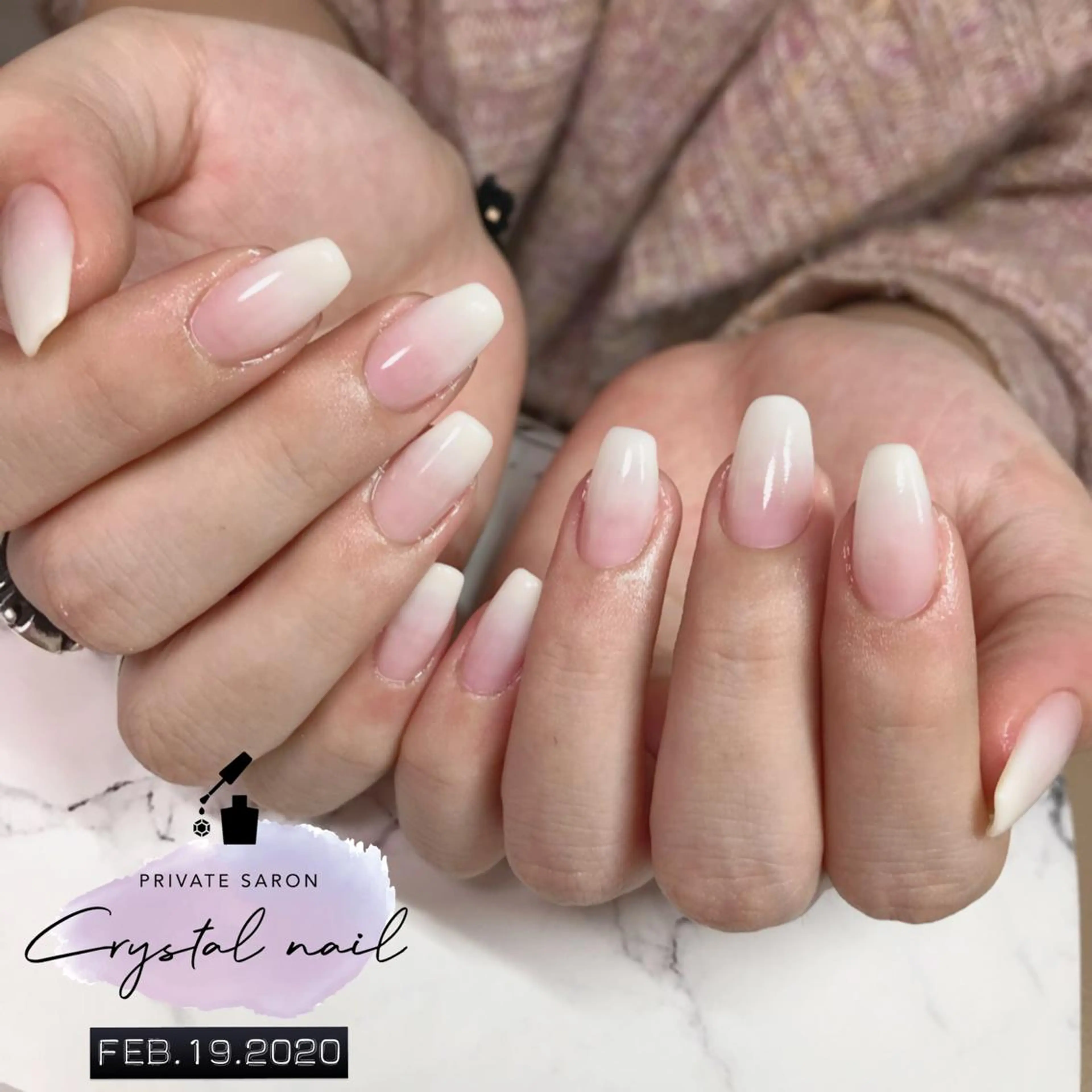 ネイル グラデーション ホワイト ハンドネイル SCENERY NAILのネイルデザイン
