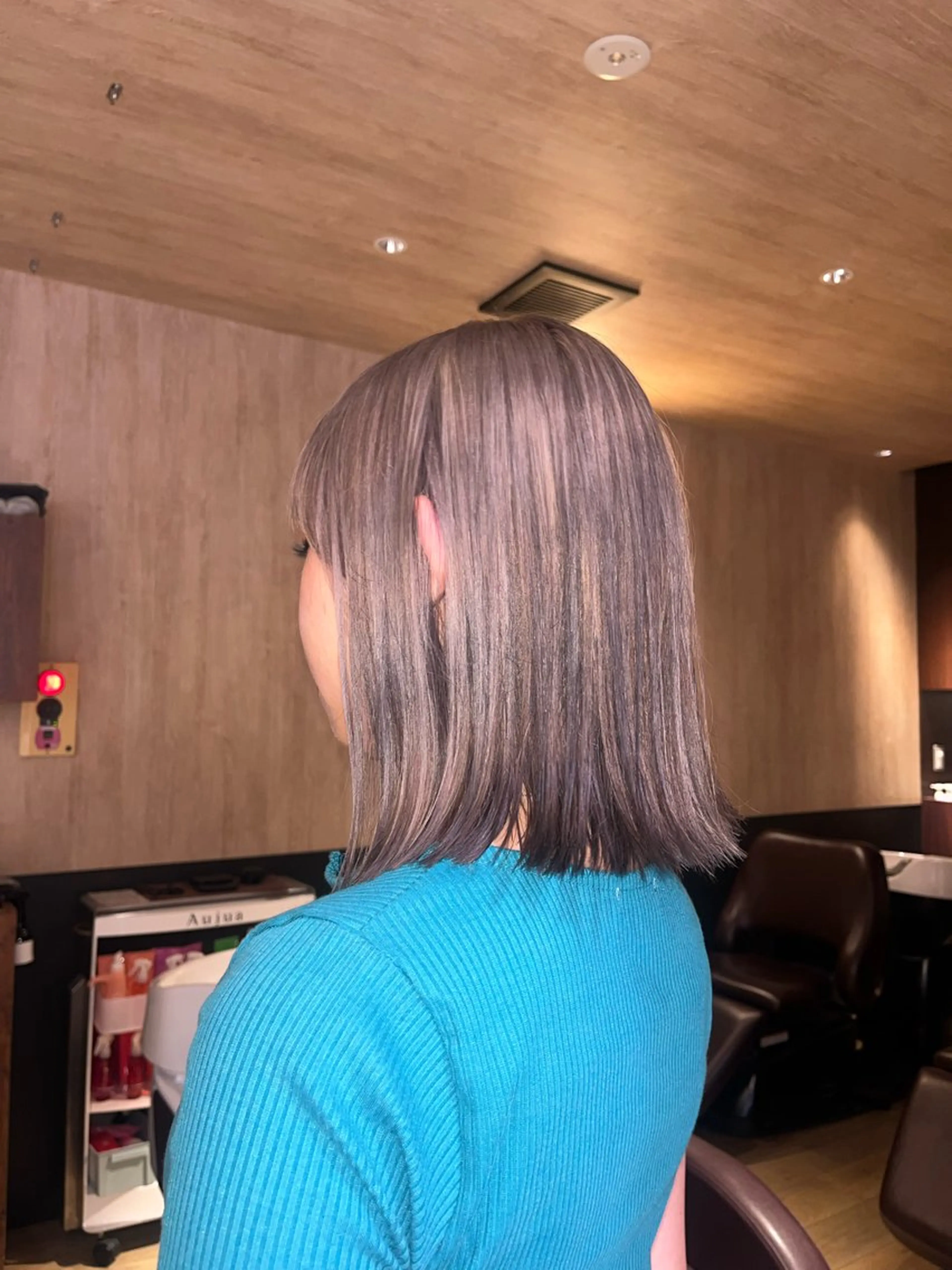 ショート カラー ブリーチ ケアブリーチ ハイトーンカラー 産休中です 艶カラー♡オカのヘアスタイル