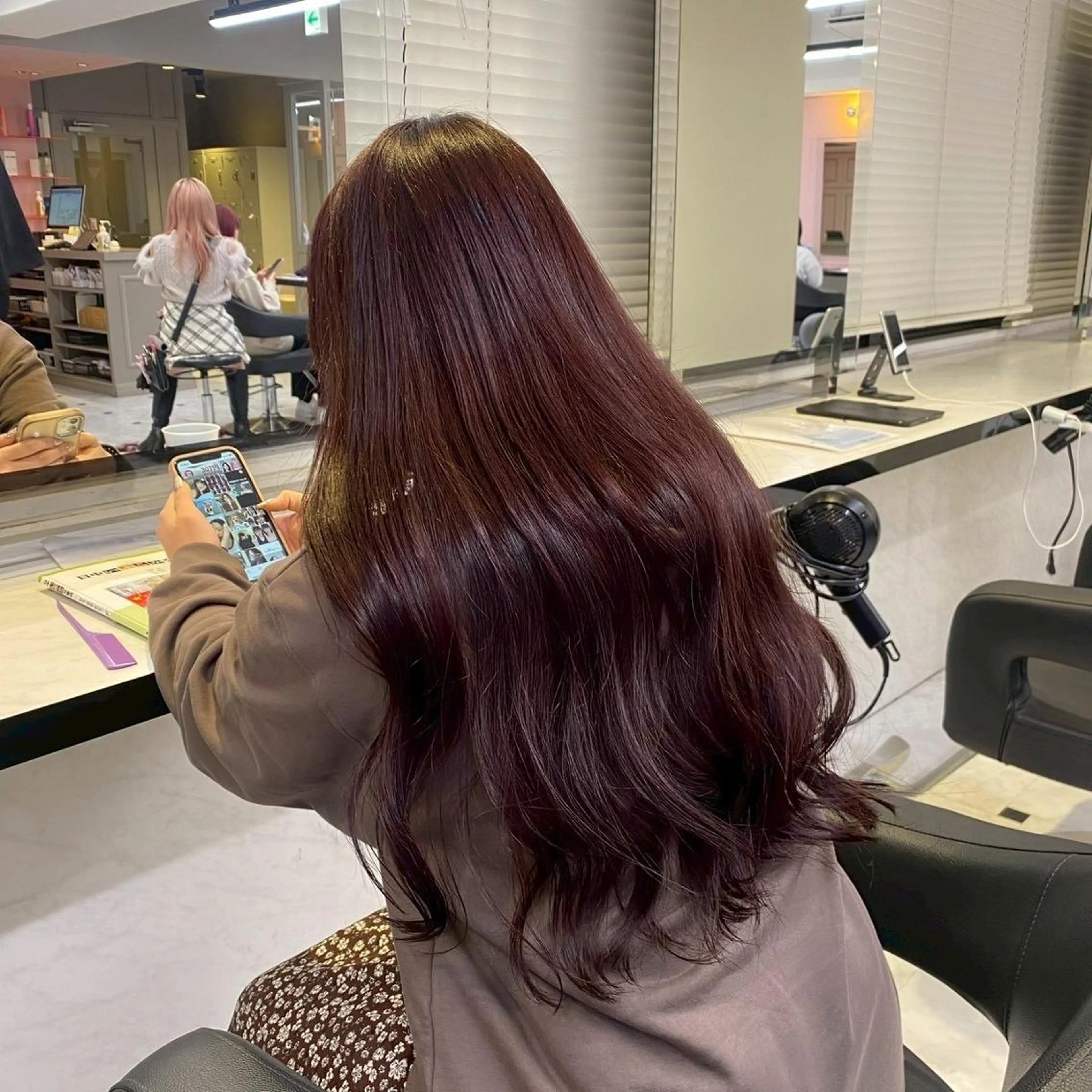 カラー 華やか透明感🏹 上野BABYのヘアスタイル