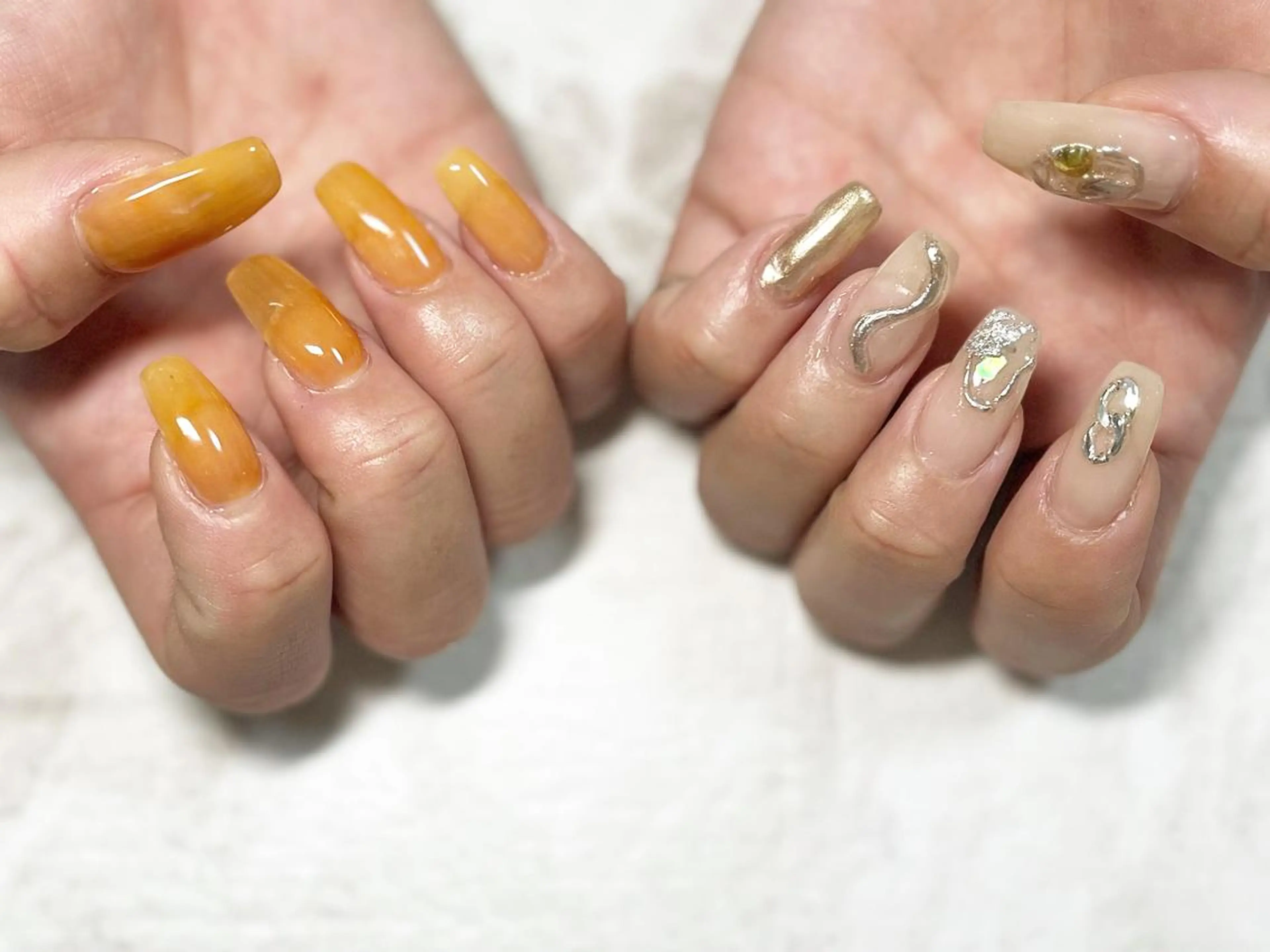 ネイル フットネイル ゴールド ニュアンスネイル シンプルネイル 春ネイル nail fufla ♡yamane♡のネイルデザイン