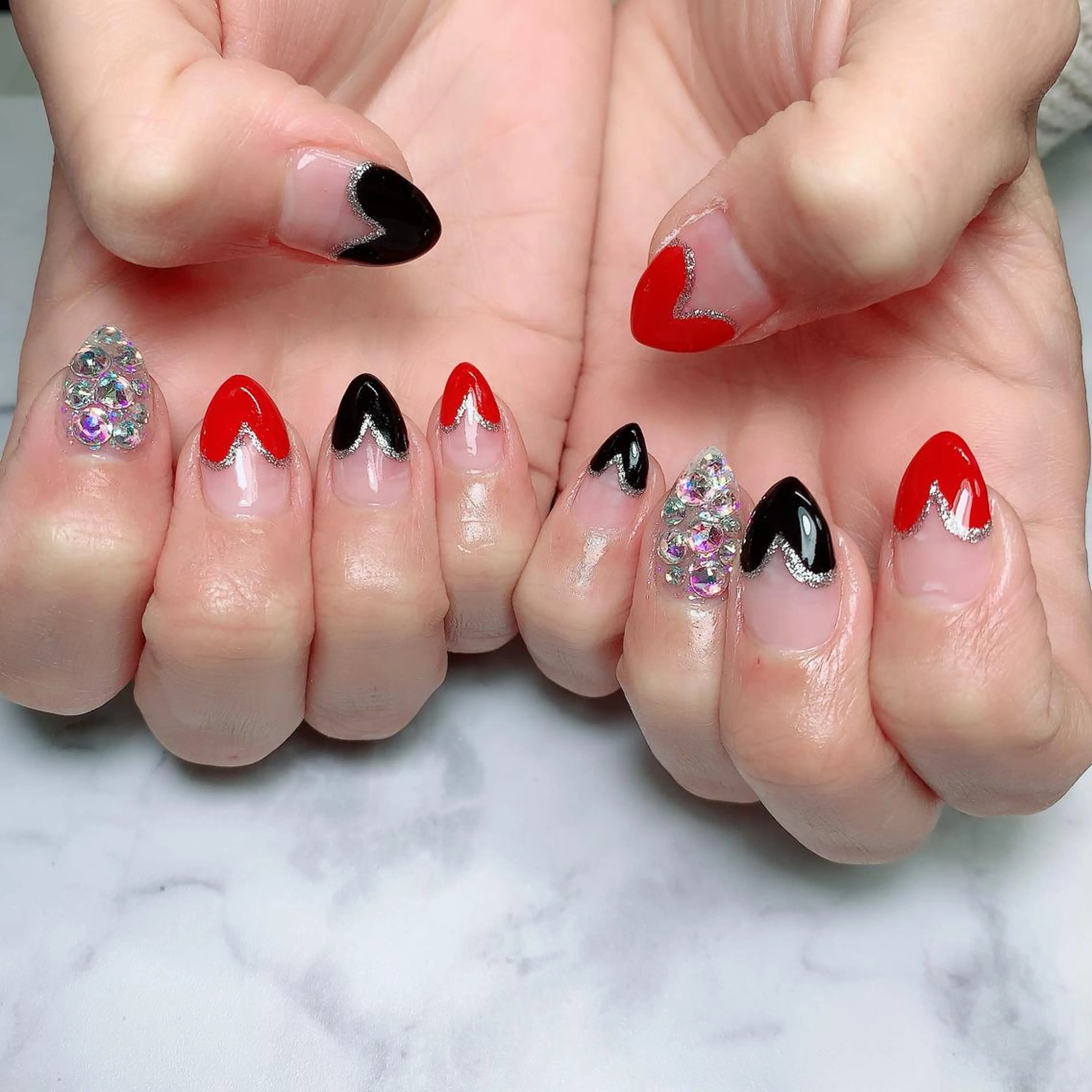 ネイル フレンチネイル ハート es nailのネイルデザイン
