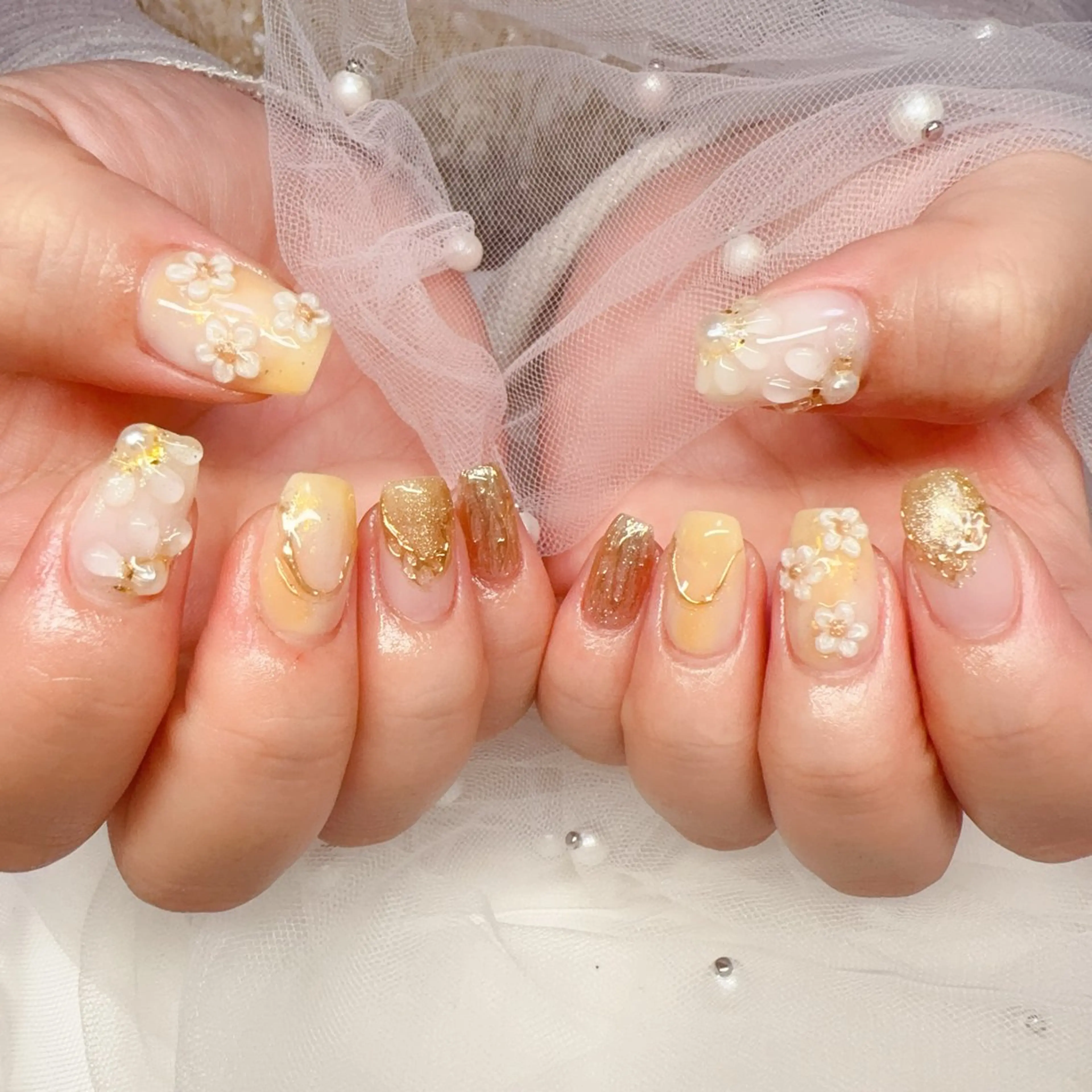 ネイル オーロラネイル チークネイル 成人式 長さ出し ジェルネイル ハンドネイル YUYI.nail salonのネイルデザイン