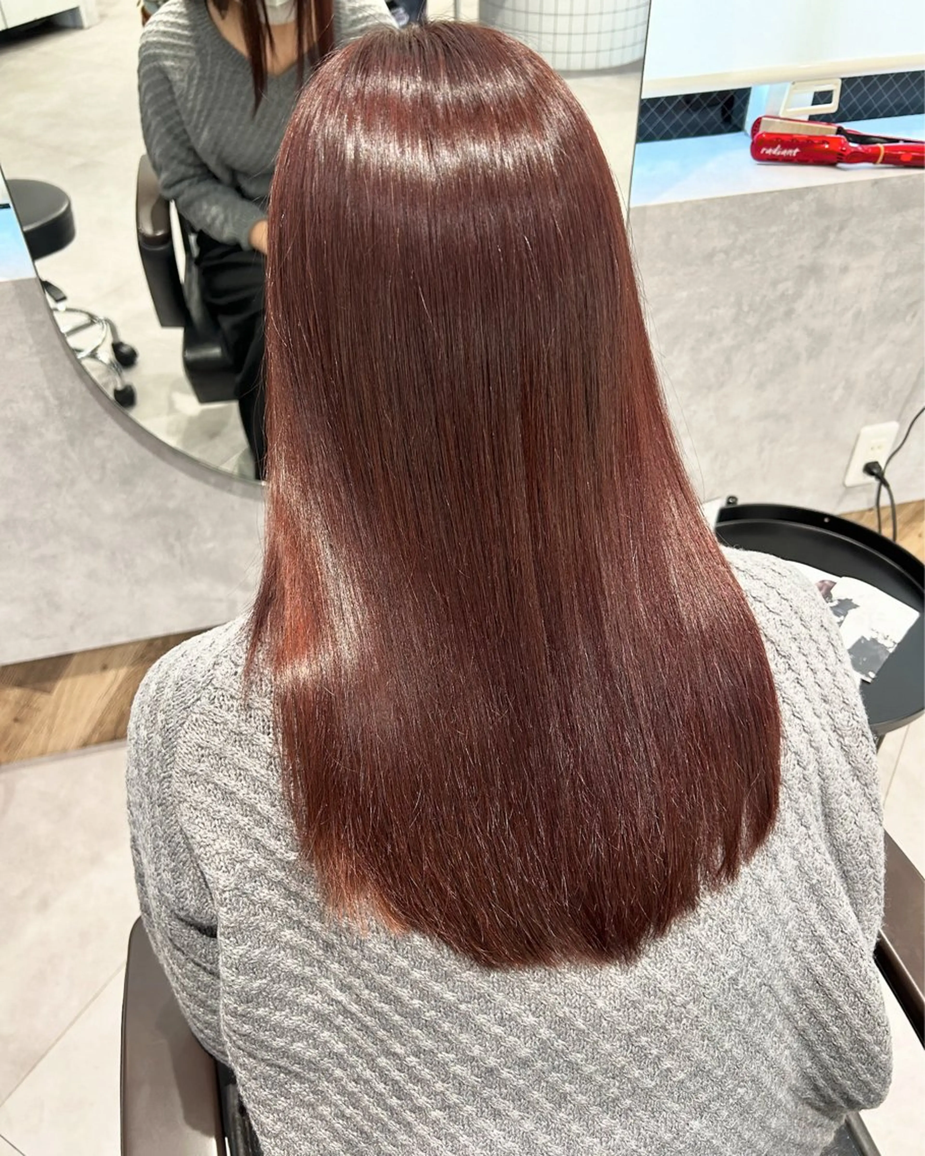 セミロング 柴田樹/大人可愛い 艶髪カラー/髪質改善のヘアスタイル