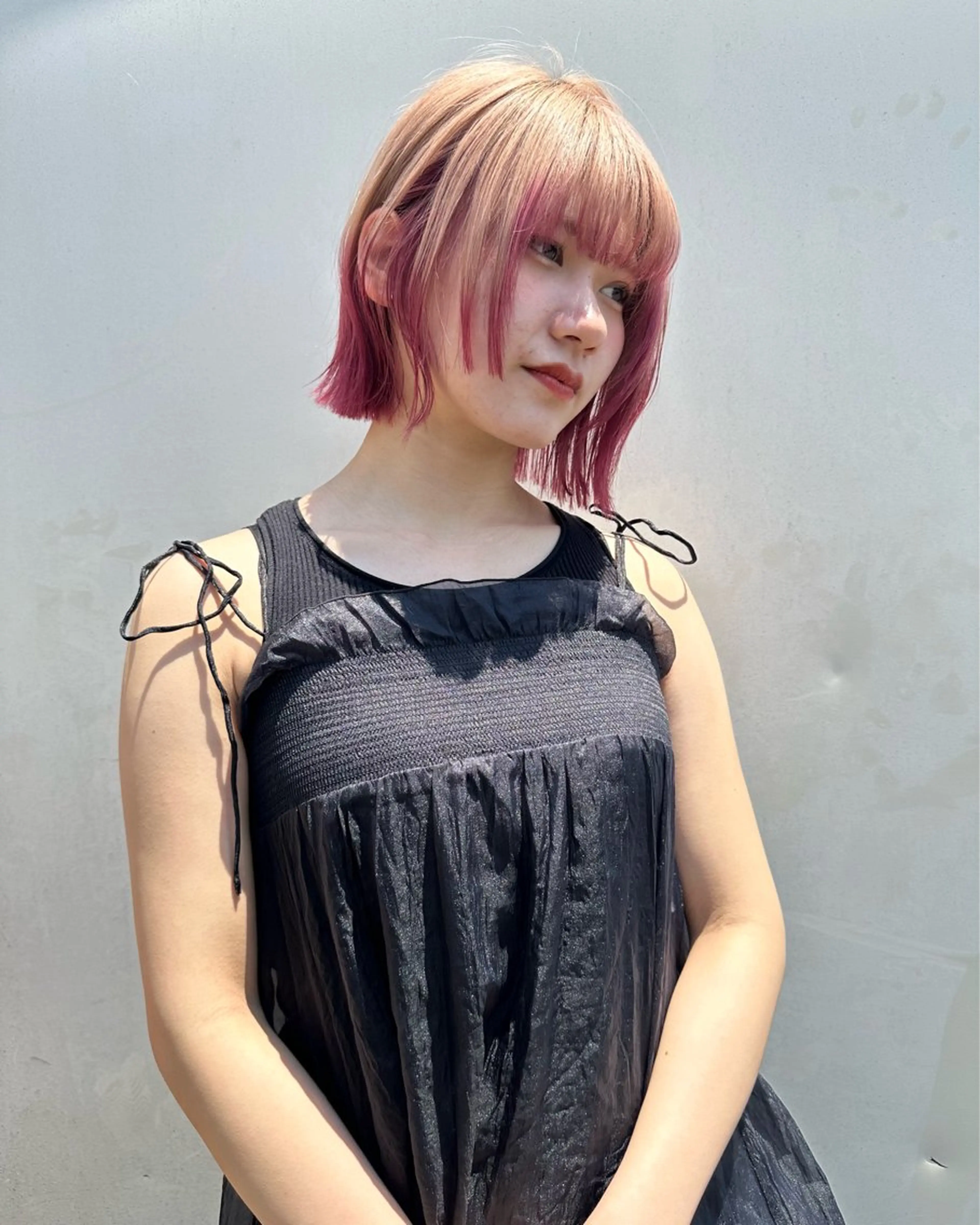 ミディアム NAKAHARA TSUKUSHIのヘアスタイル