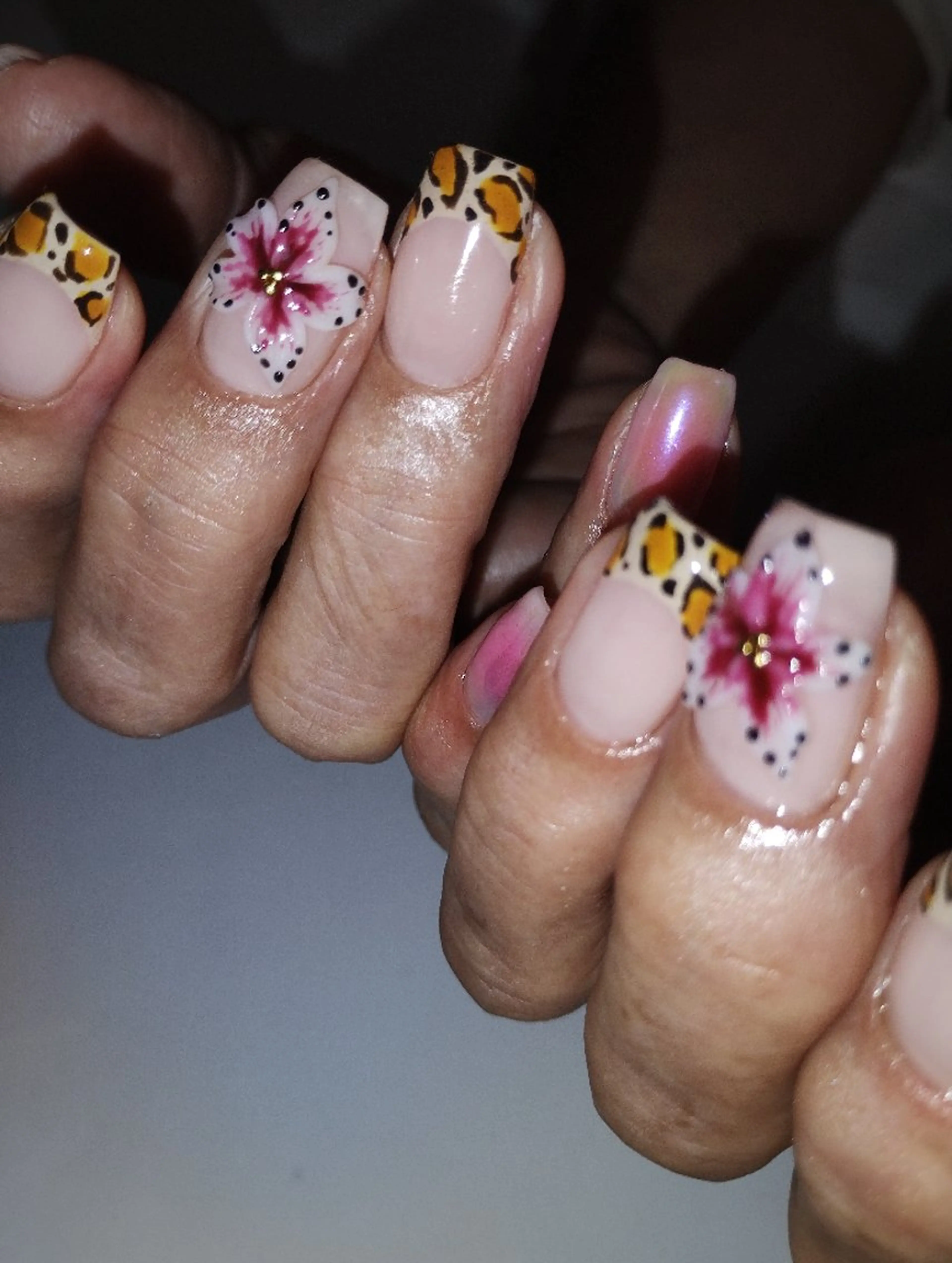 ネイル 424 nailsのネイルデザイン