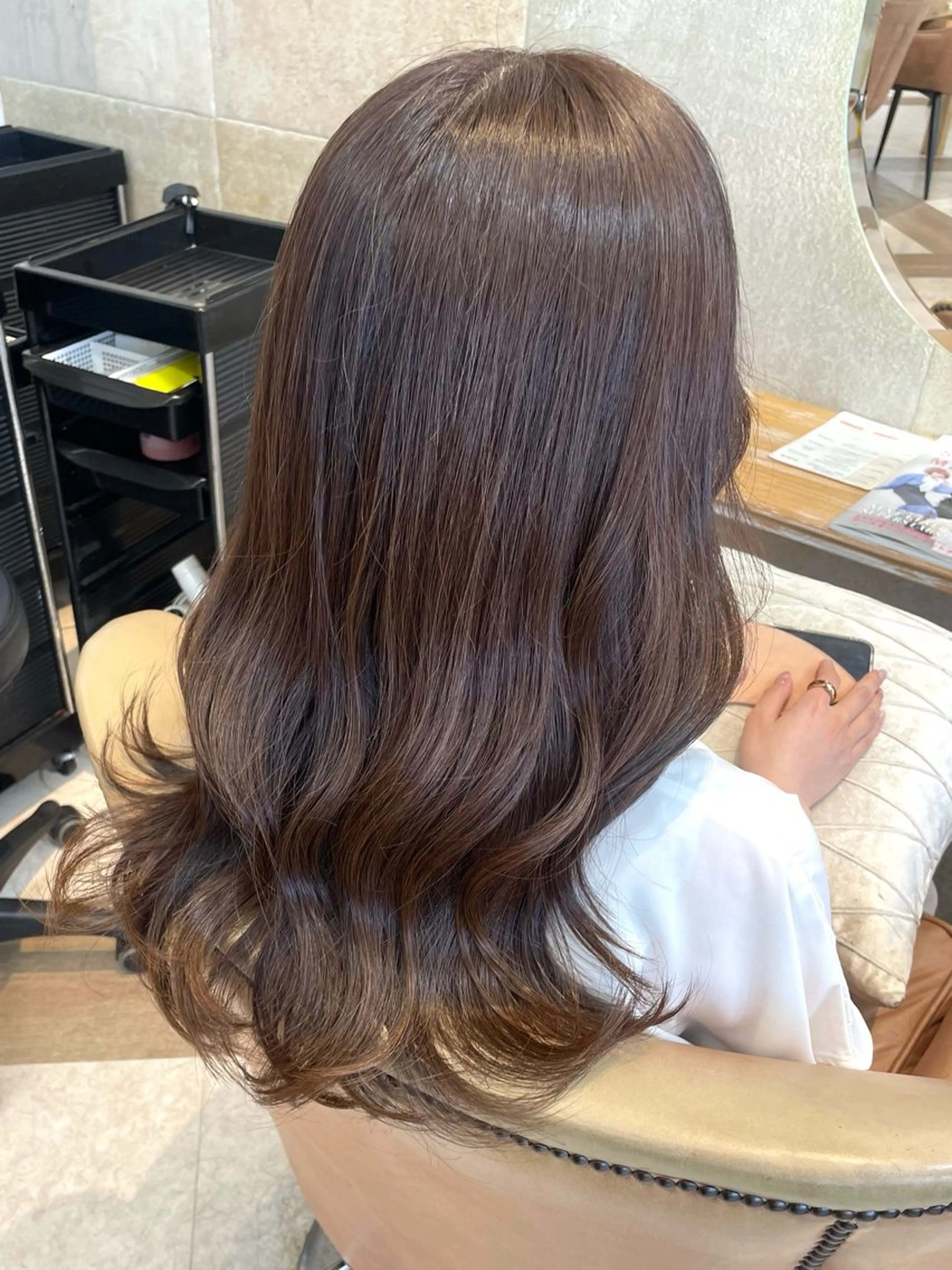 ロング Kanami/韓国風 /艶カラーのヘアスタイル