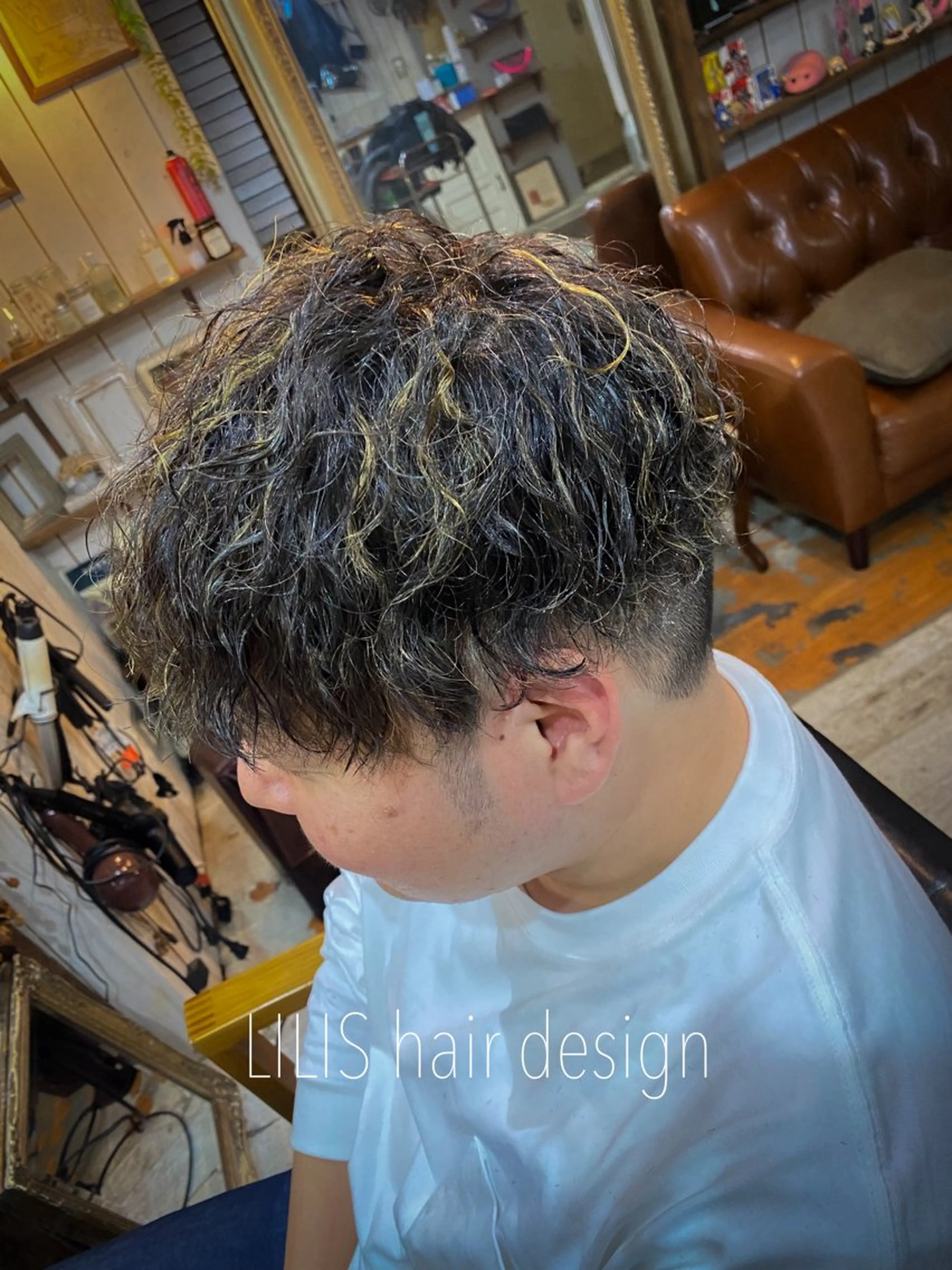 ショート パーマ LILIS hair designのヘアスタイル