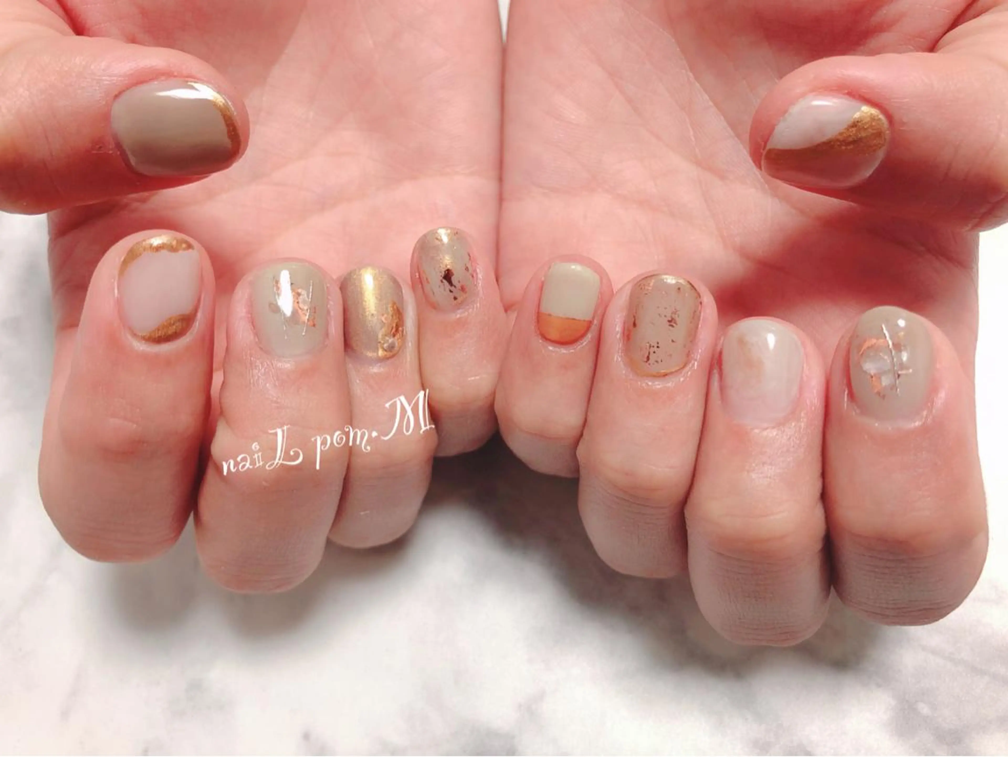 ネイル ニュアンスネイル ハンドネイル ハンドケア naiL pom.Mのネイルデザイン