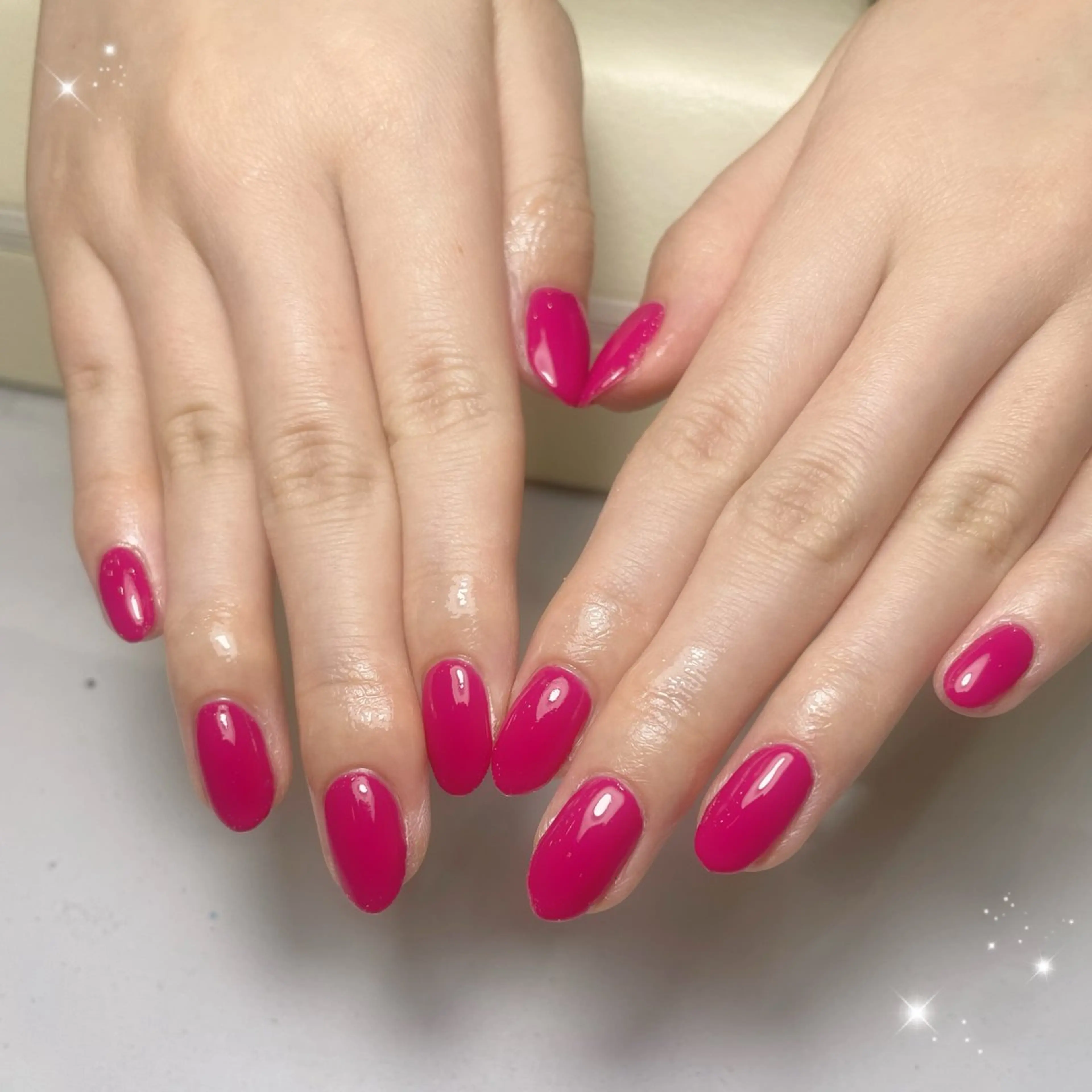 ネイル ワンカラーネイル エルバイノリコ 円谷(つむらや)のネイルデザイン