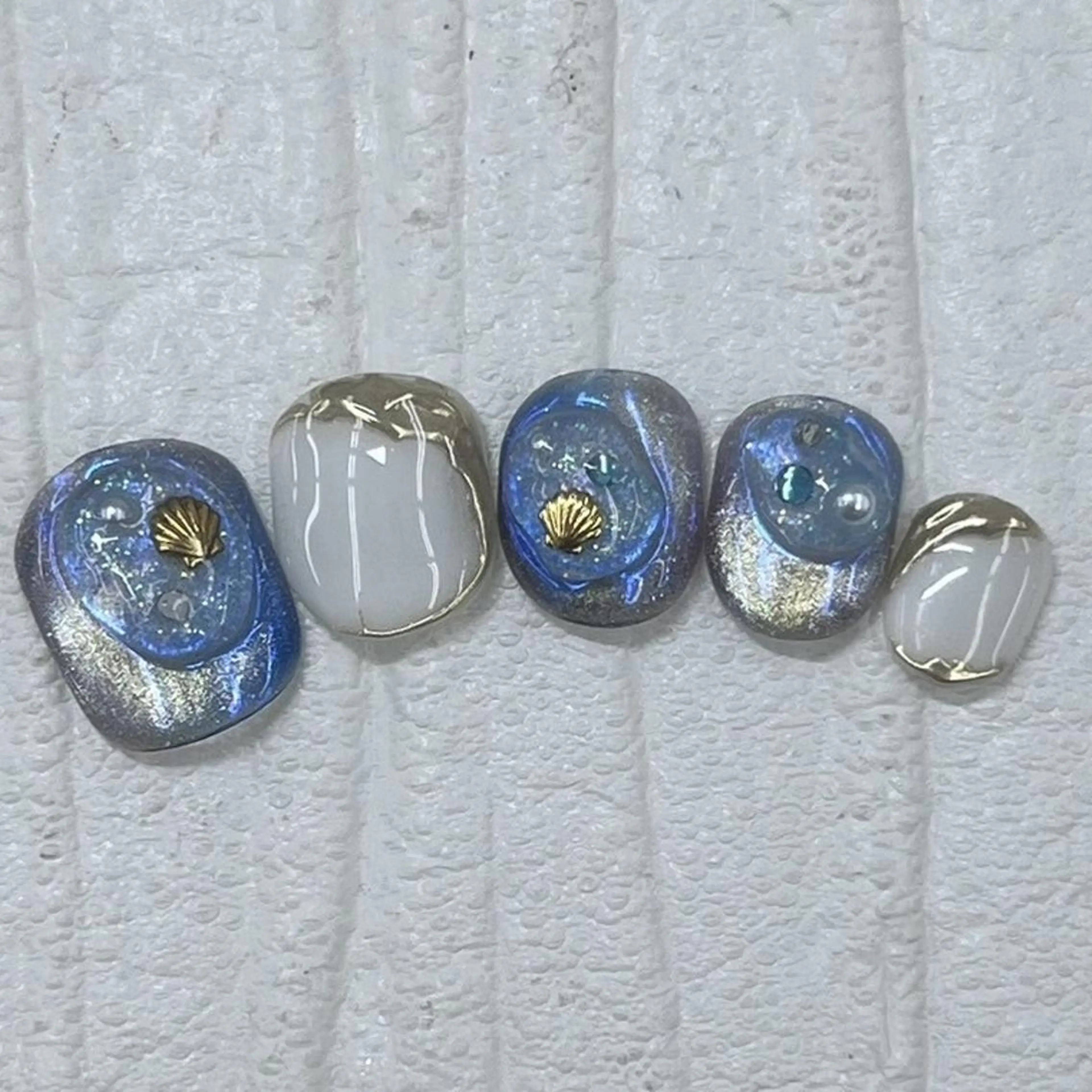 ネイル Nail salon Honey Beeのネイルデザイン