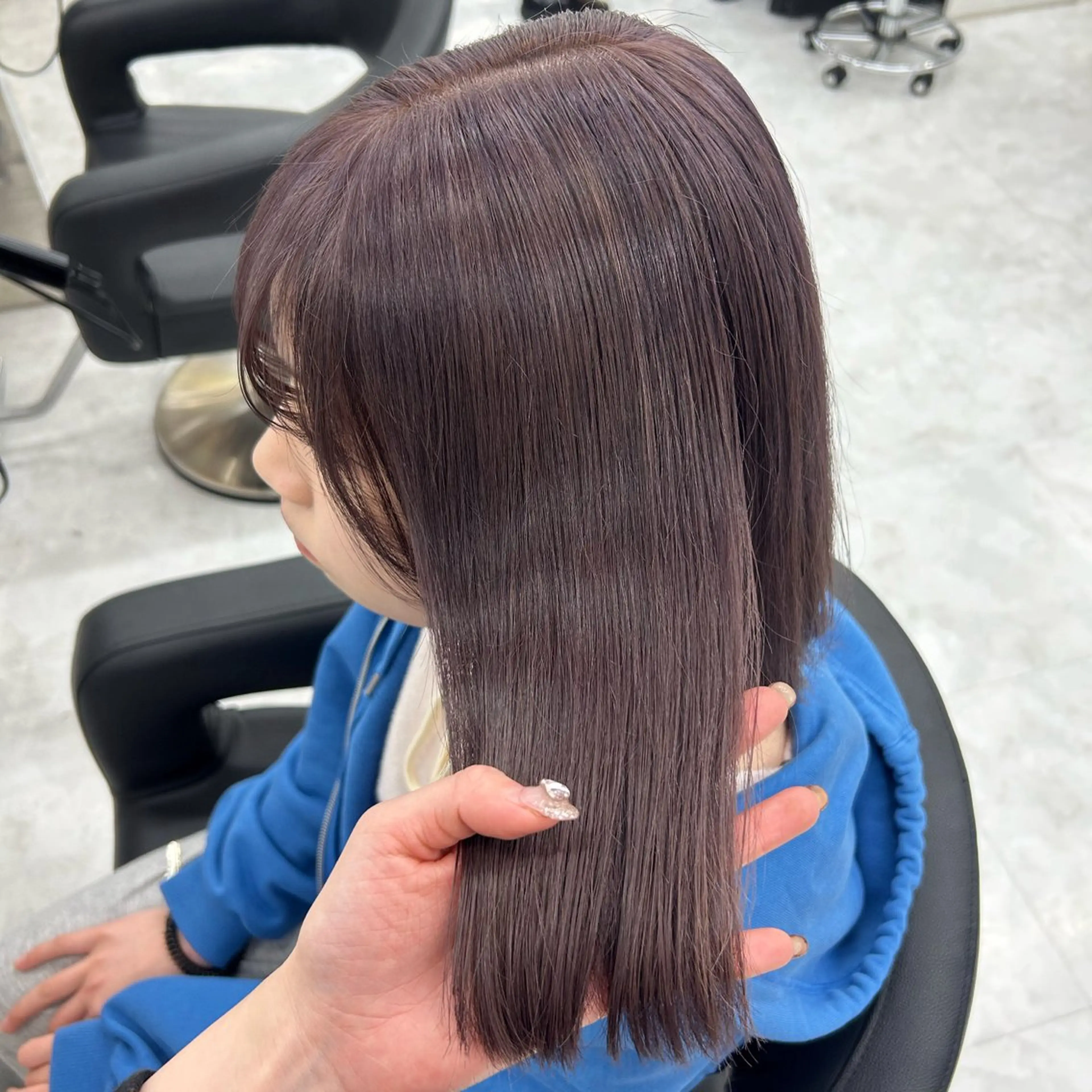 ミディアム 淡色ラベンダー♡ ニーナ🎀🦙のヘアスタイル