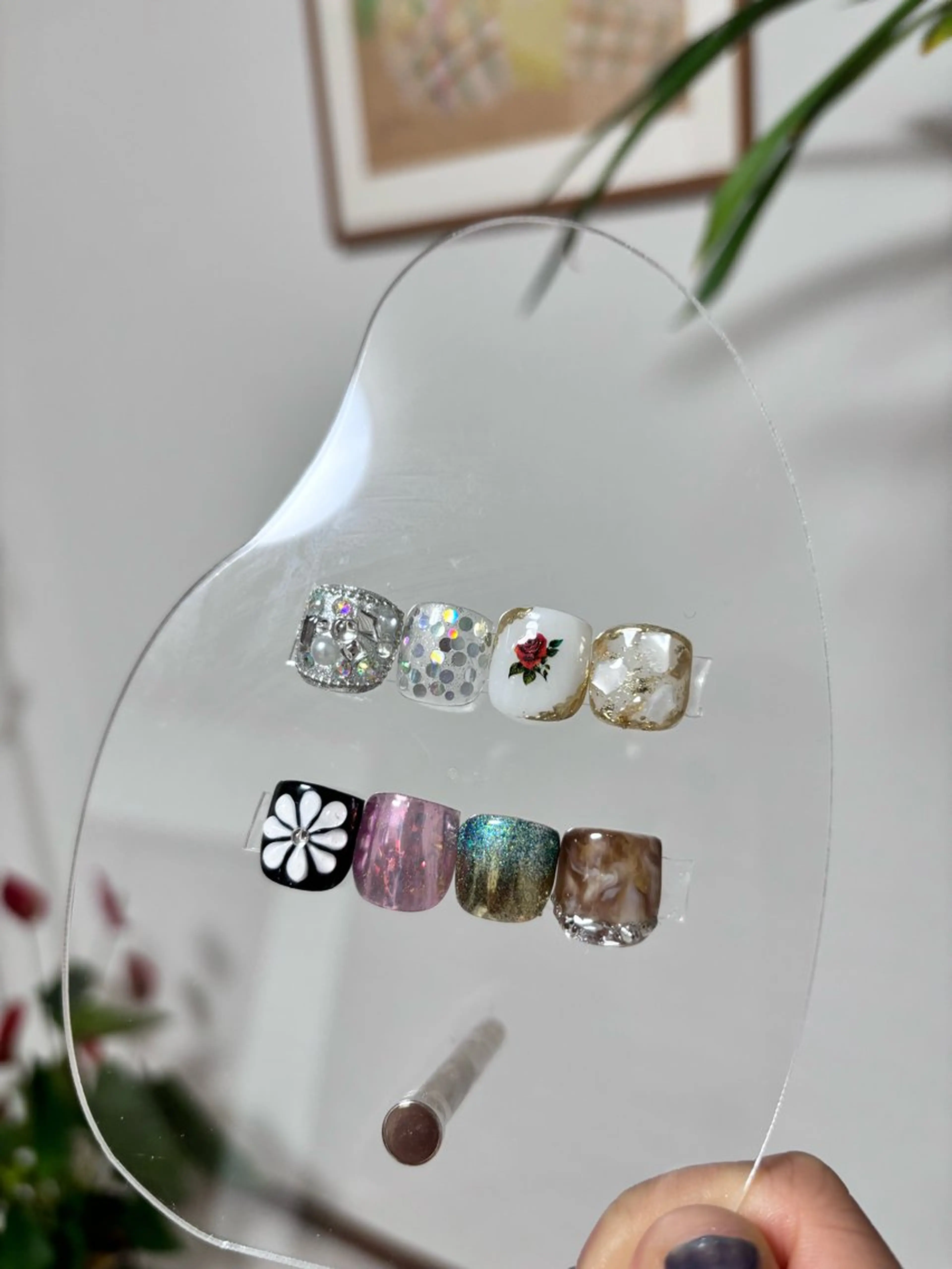 ネイル アートネイル フットネイル mison 安形友花のネイルデザイン