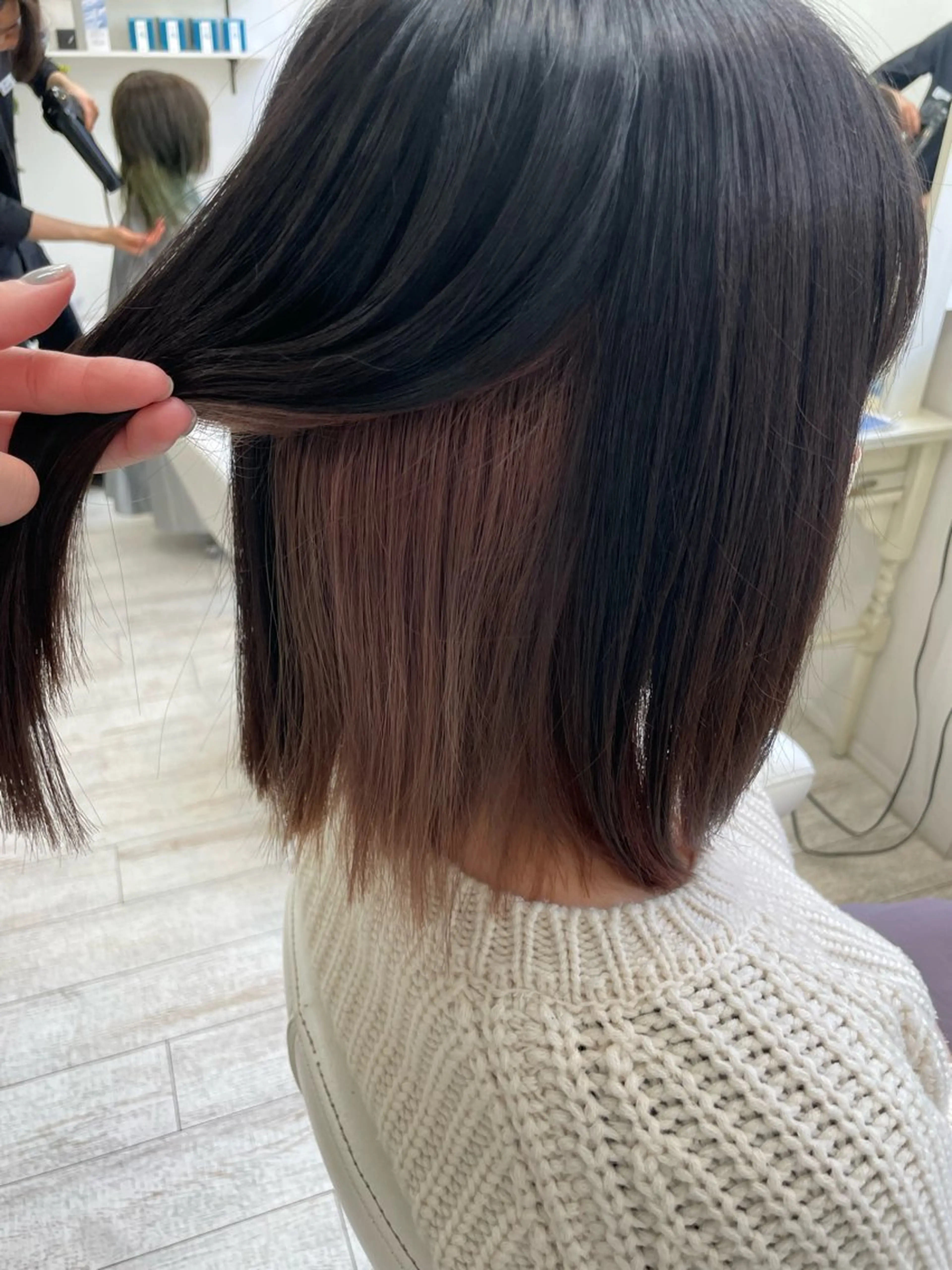 カット+インナーカラー(ブリーチ込)【指名料込】の写真