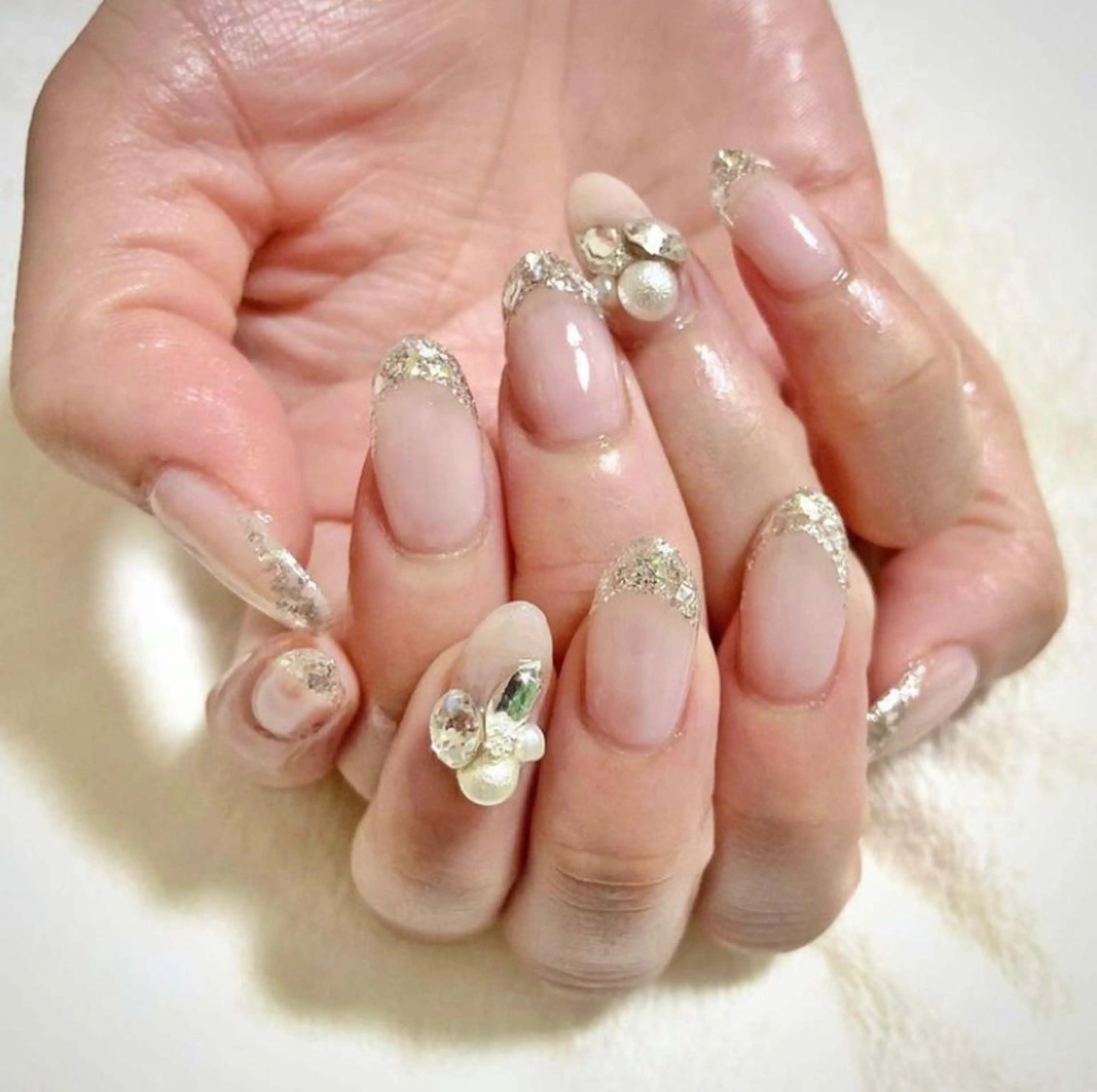 ネイル フレンチネイル ガラスフレンチ Nail salon Cielel⟡Ayaのネイルデザイン