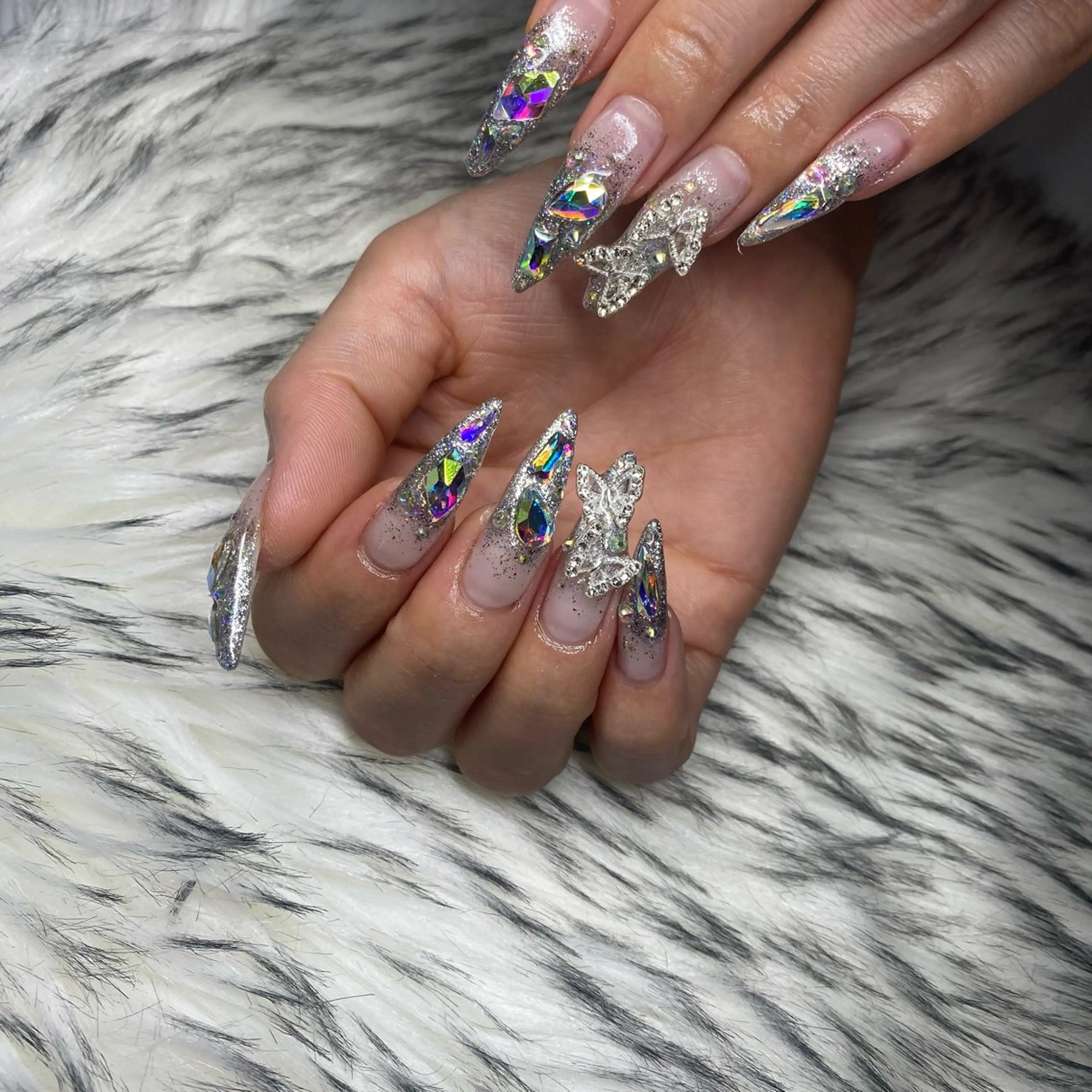 ネイル ハンドネイル la vie  Luire所属・la vie Luire ｱｽｶのネイルデザイン