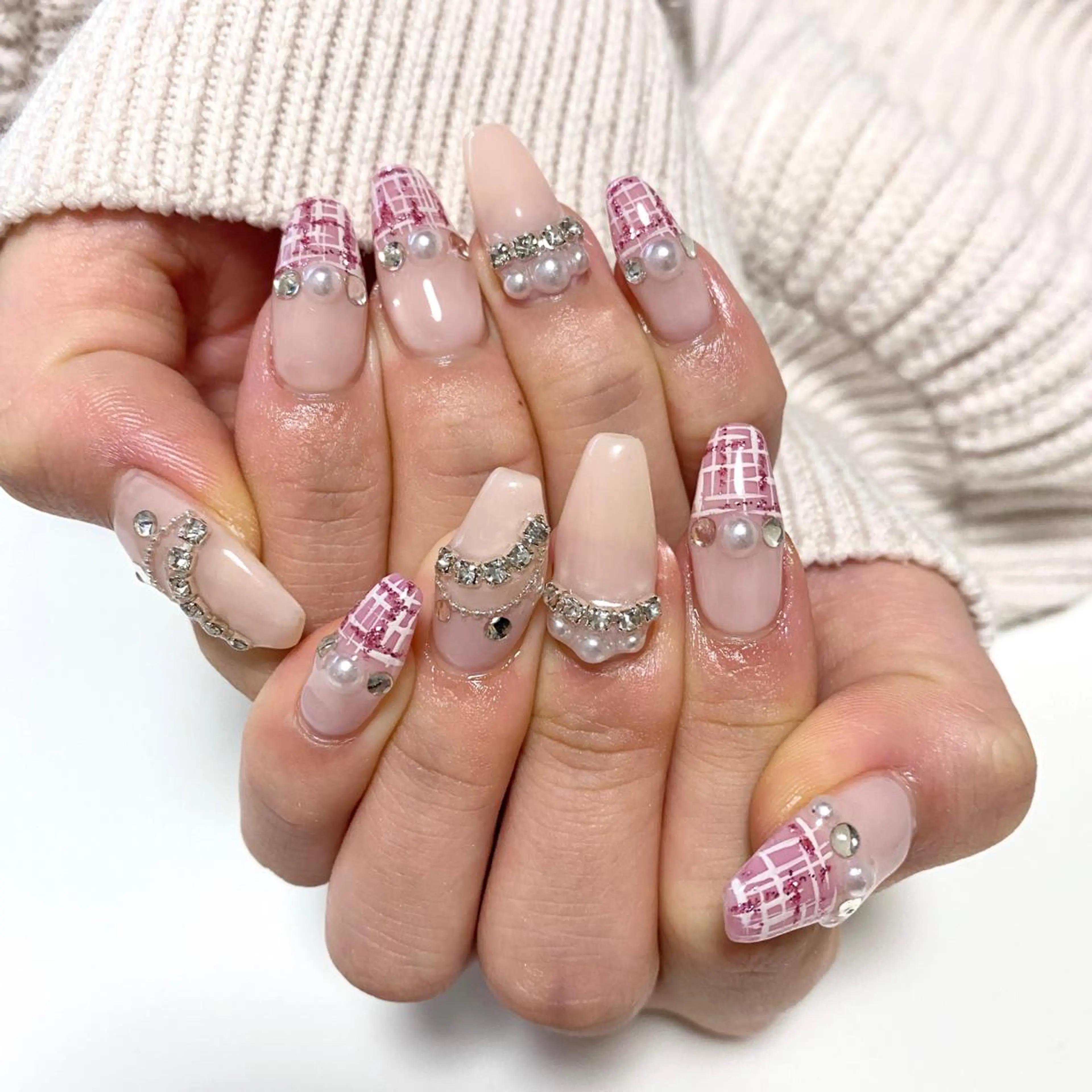 ネイル ハンドネイル Blomeel Nailのネイルデザイン