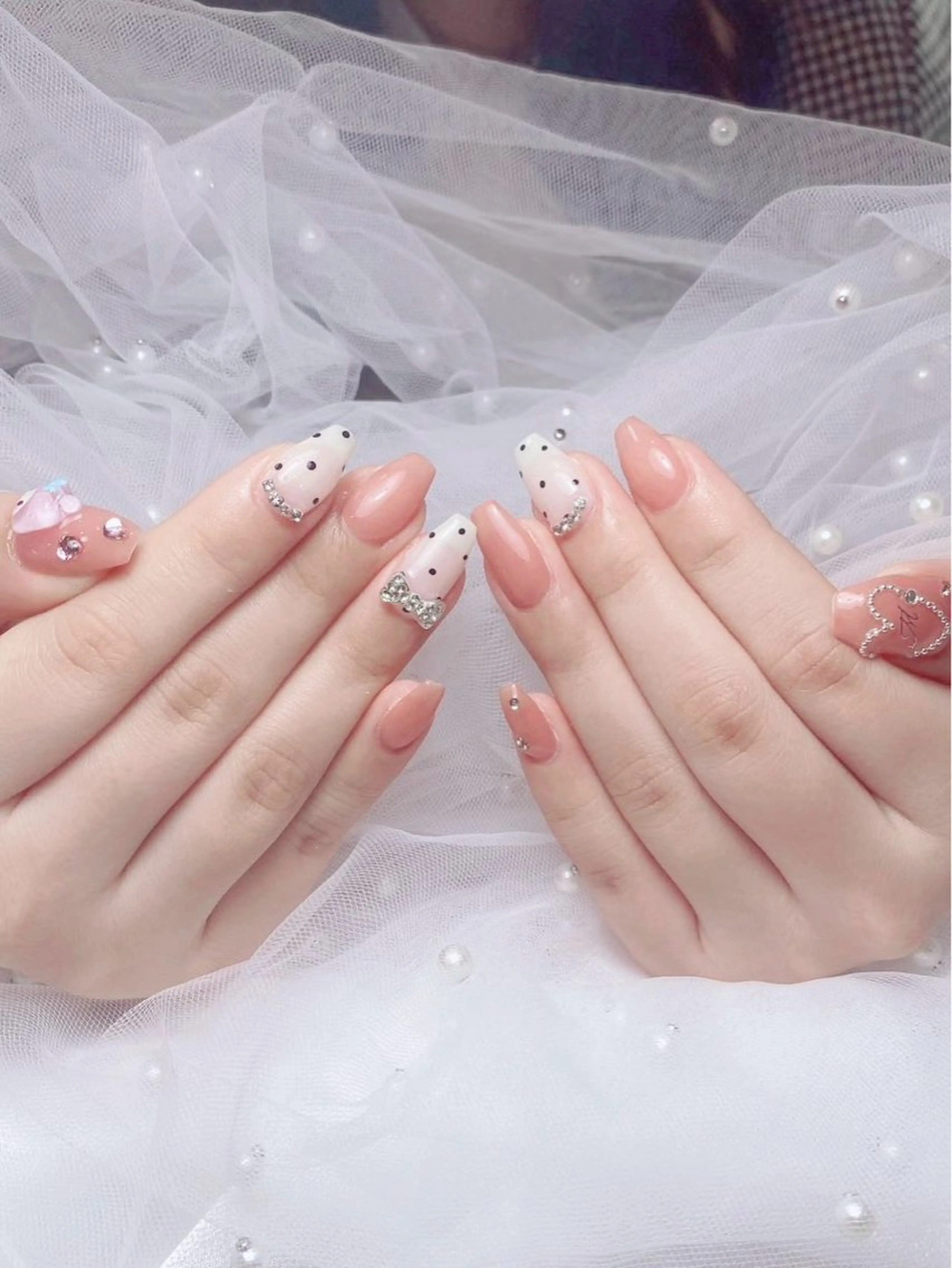 ネイル フレンチネイル ジェルネイル ハート 韓国ネイル マグネットネイル ハンドネイル ネイルサロン lotusのネイルデザイン