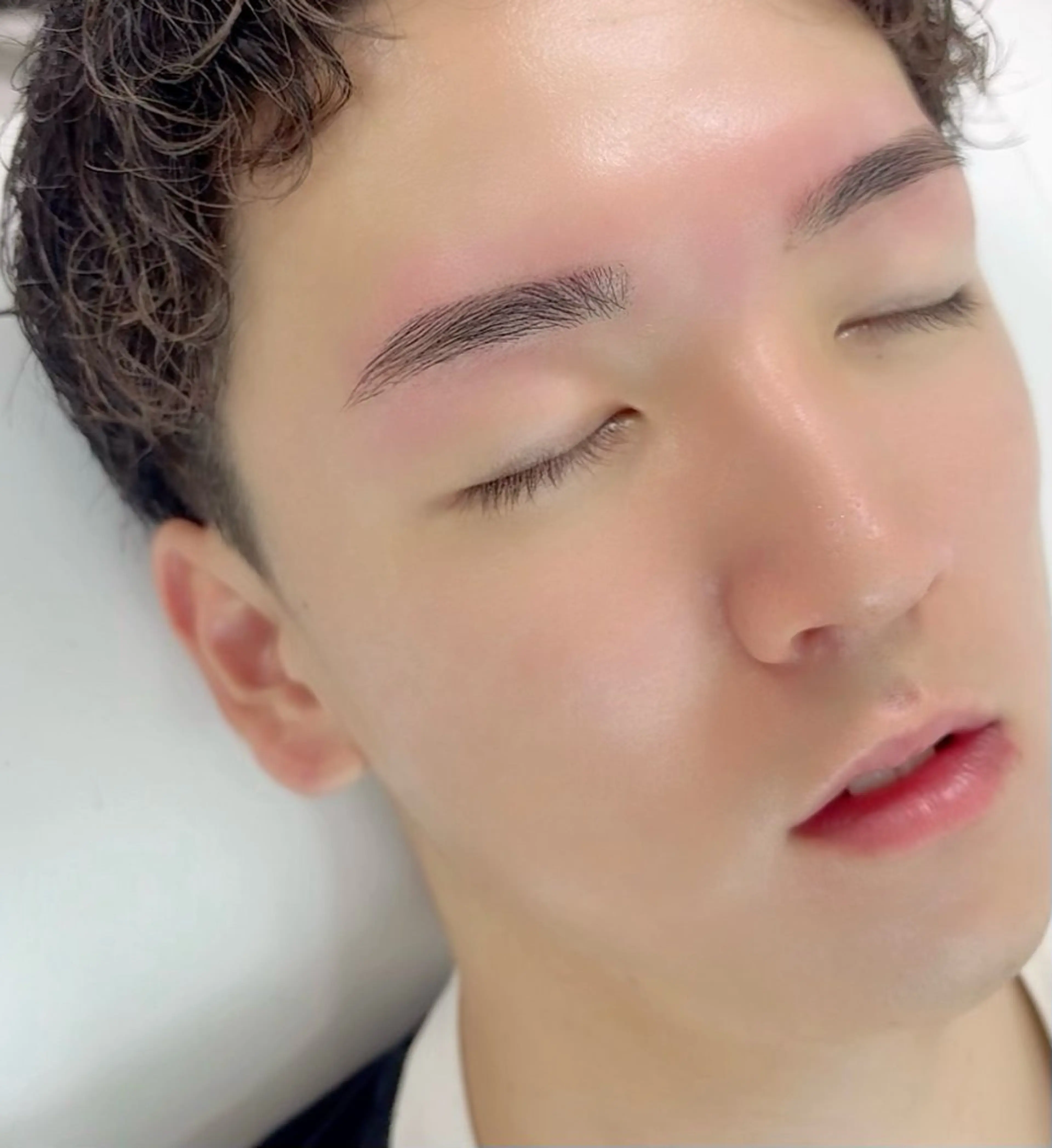 アイブロウ アイブロウサロン Eyepreme渋谷 【眉毛専門店】所属・森山 奈保子の眉毛・アイブロウイメージ