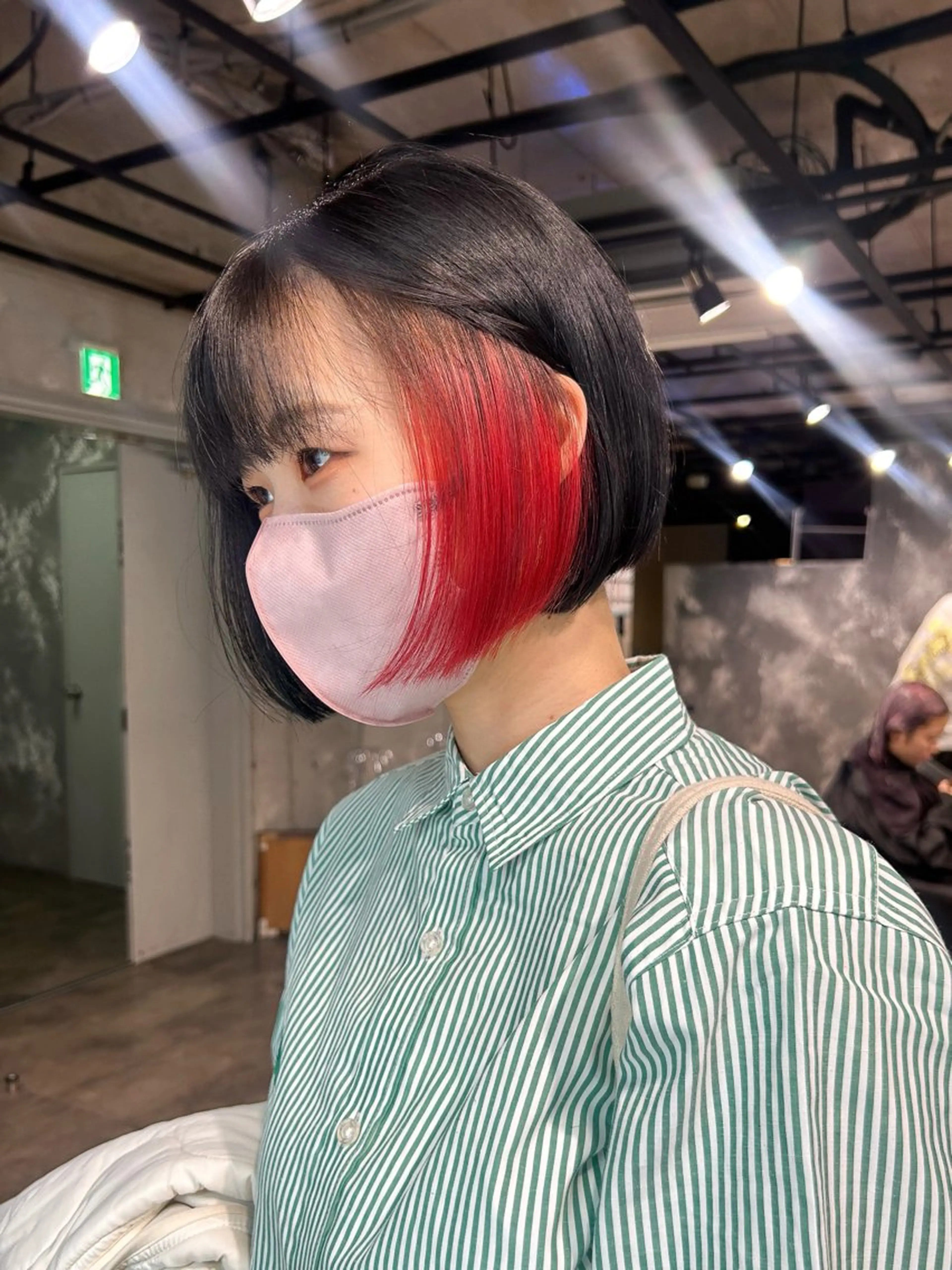 ショート カラー 切りっぱなしボブ イヤリングカラー レッドカラー ボブ 【縮毛矯正ブリーチ】 MANATO🌈のヘアスタイル