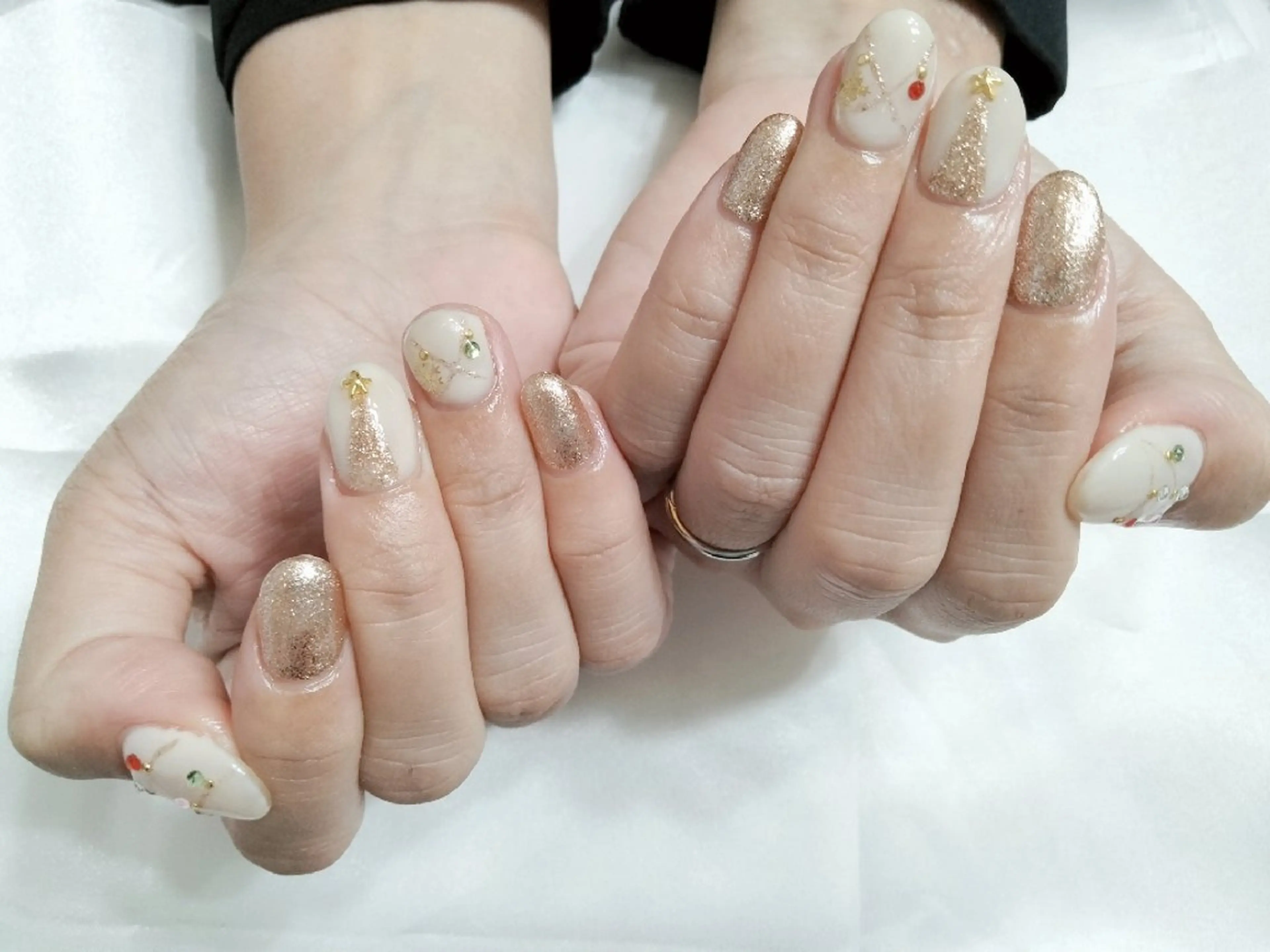 ネイル ジェルネイル パラジェル ハンドネイル ハンドケア Beaubie nailサロンのネイルデザイン