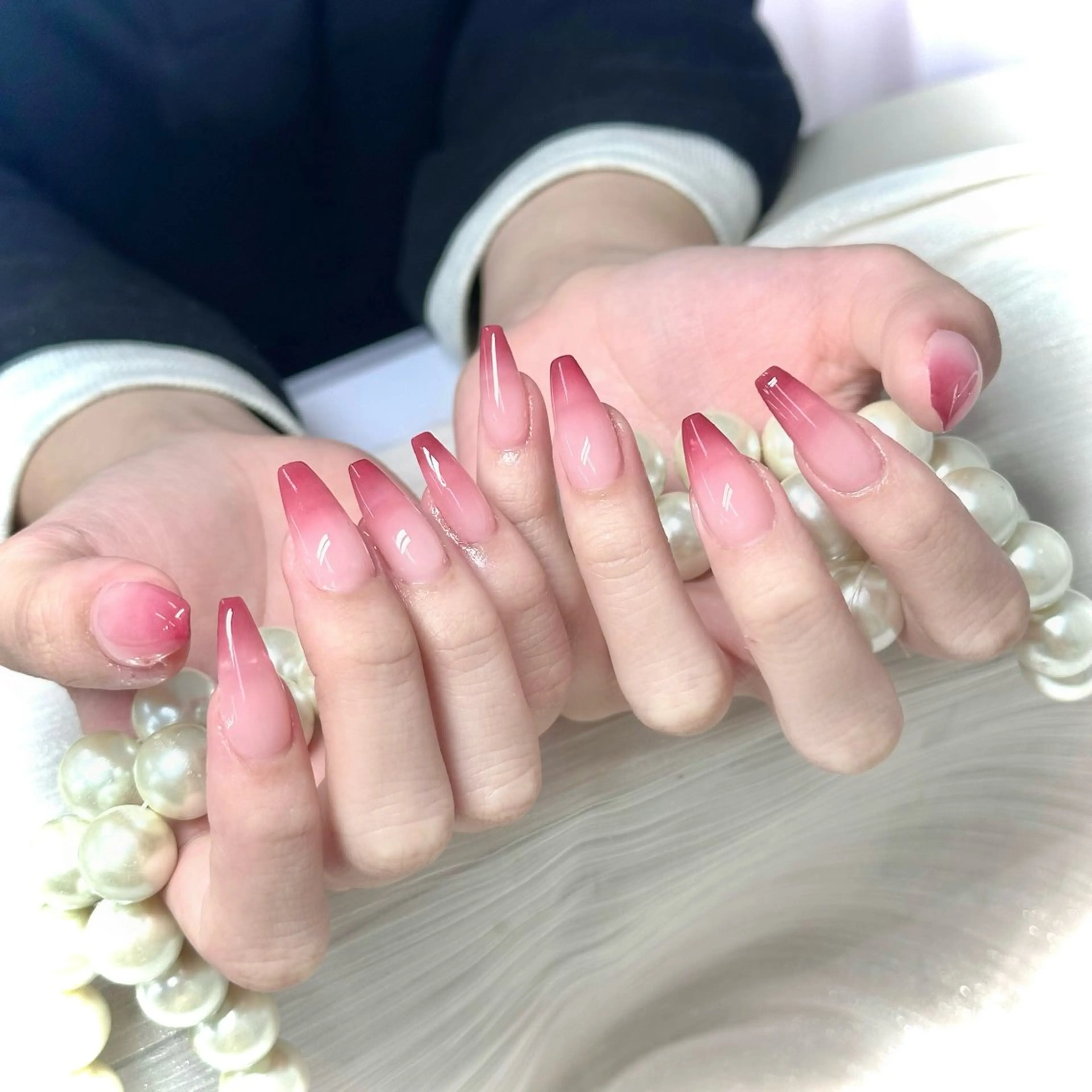 ネイル 新宿AOI フォルム重視のネイルデザイン