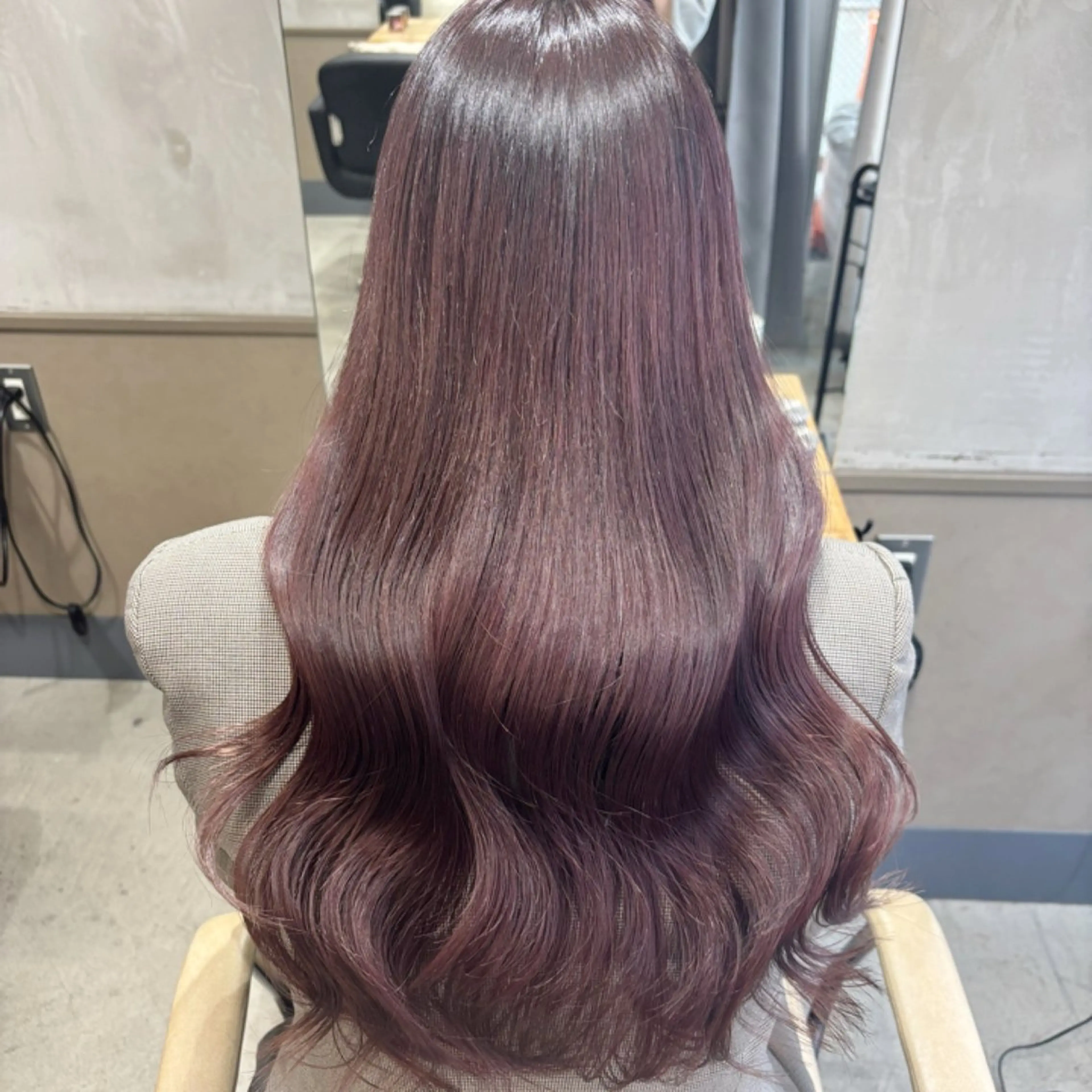 ロング カラー ラベンダーカラー ピンクカラー ピンクラベンダー 髪質改善個室salon N  北千住所属・オリーブカラー/ ピンクカラー/みさきのヘアスタイル