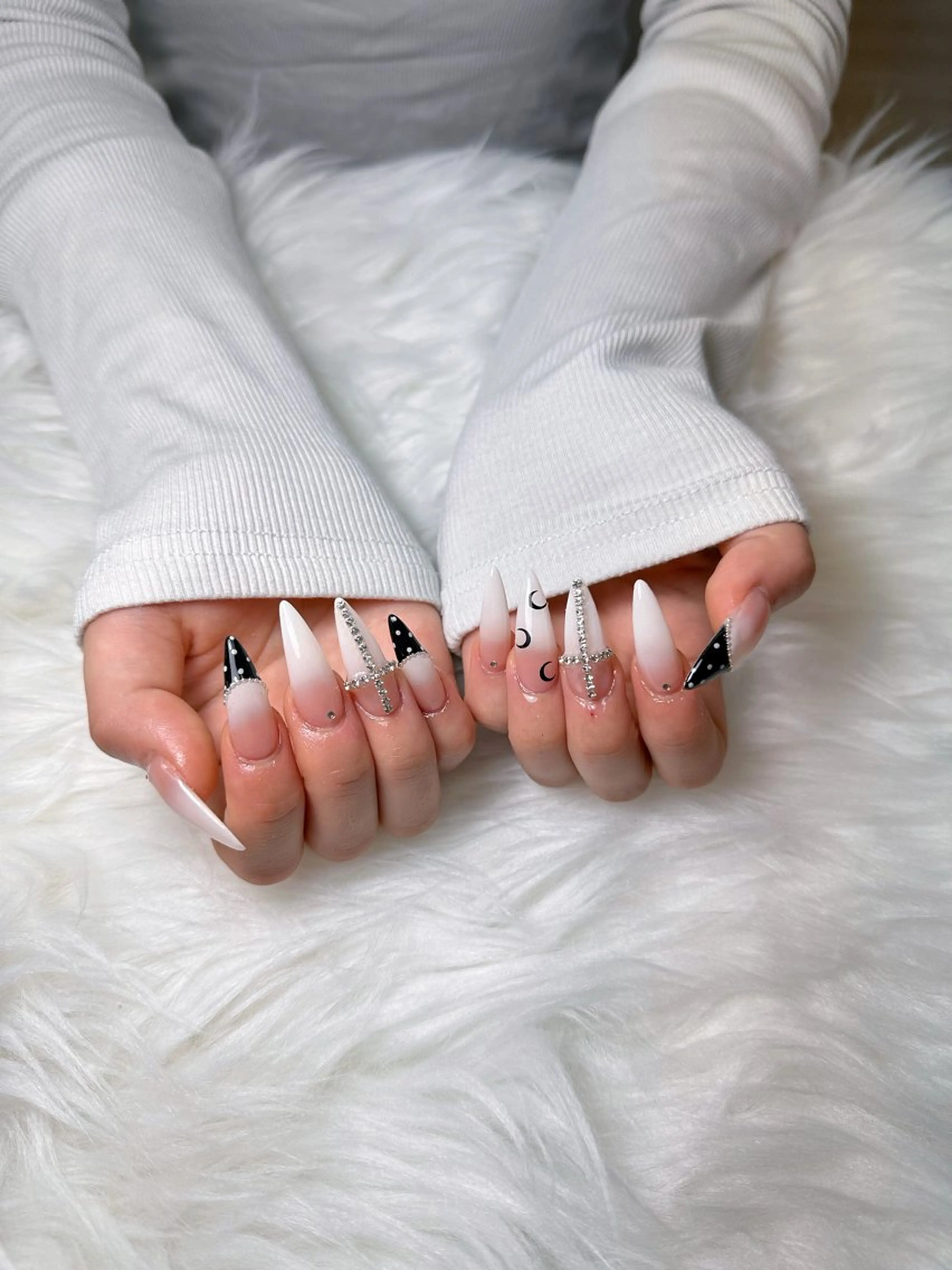 ネイル ハンドネイル Kingnail Emiのネイルデザイン