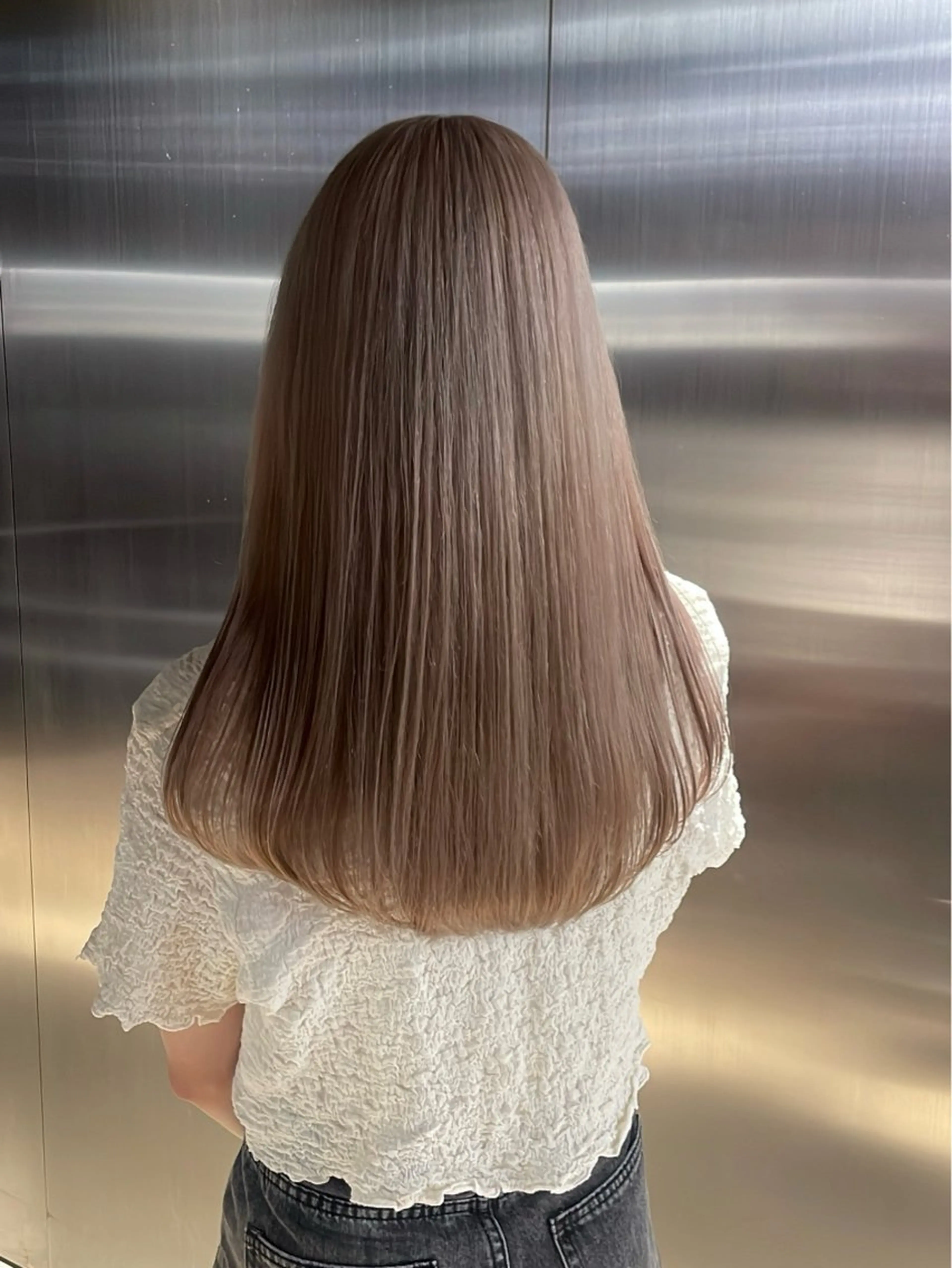 ロング カラー ベージュカラー ブリーチ ブラウンカラー ミルクティーベージュ 名古屋栄♡PELE/ ブリーチ/ハイトーンのヘアスタイル