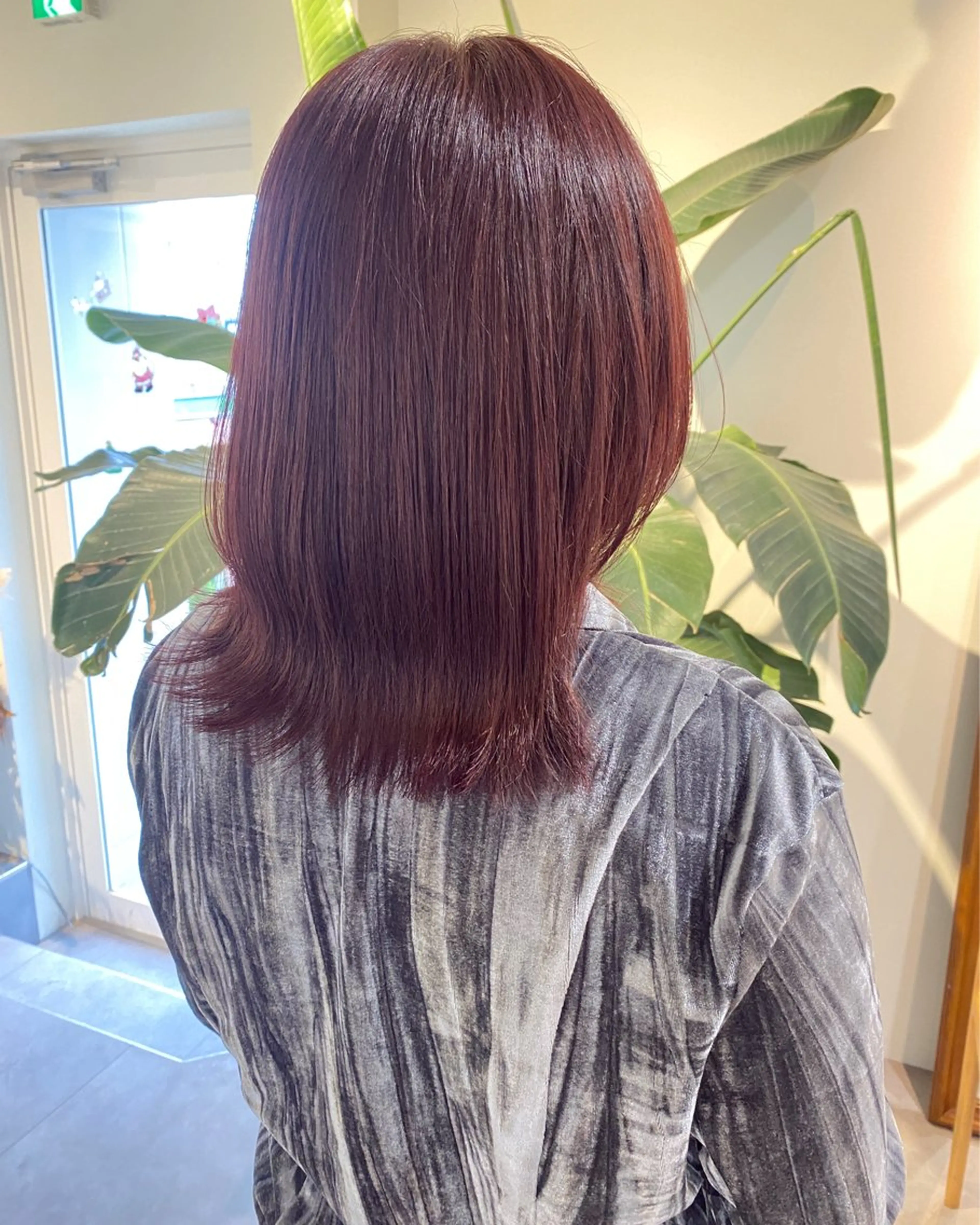 セミロング カラー 当日予約大歓迎💗 依田瑞希のヘアスタイル