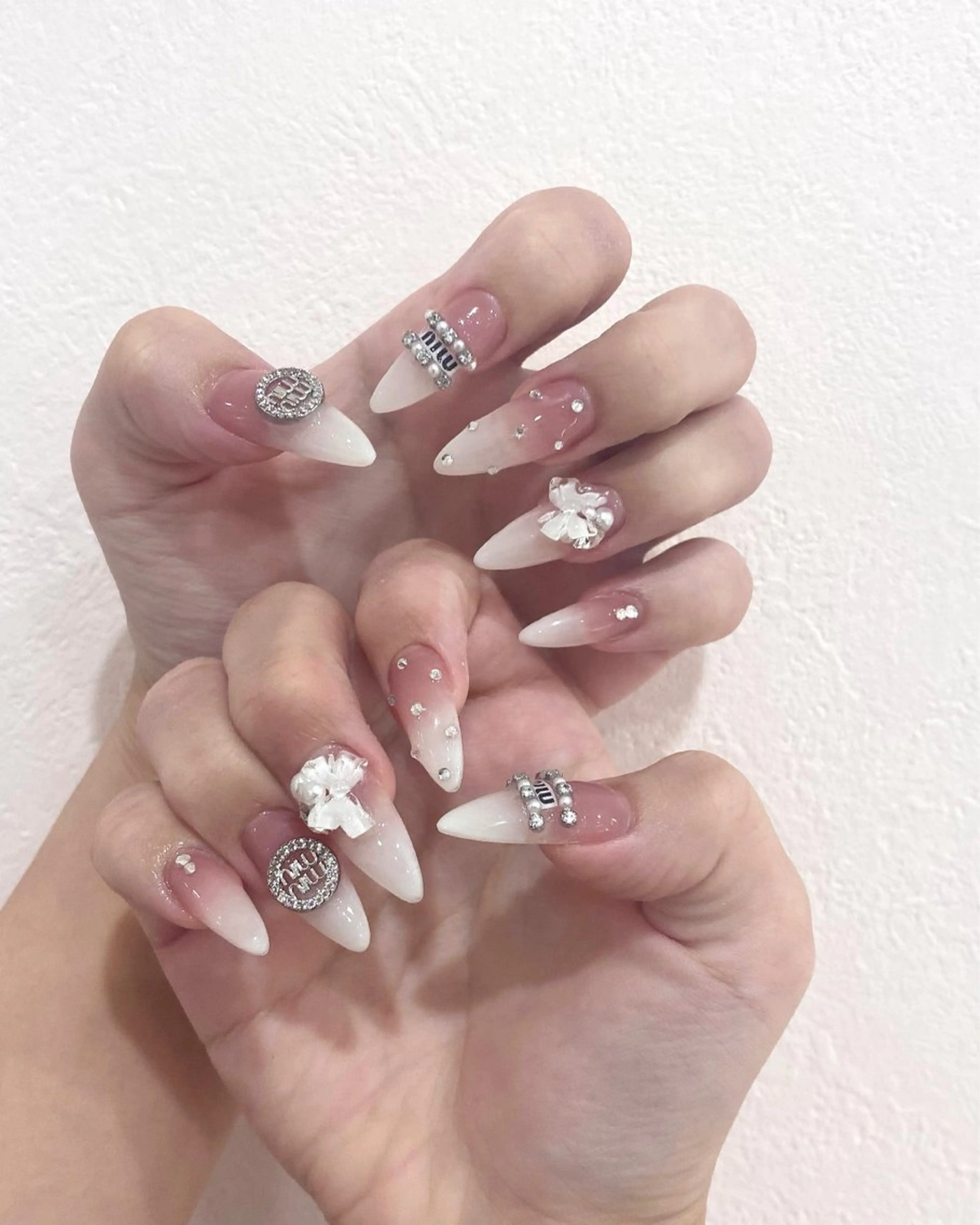 ネイル FLY Nail Salonのネイルデザイン