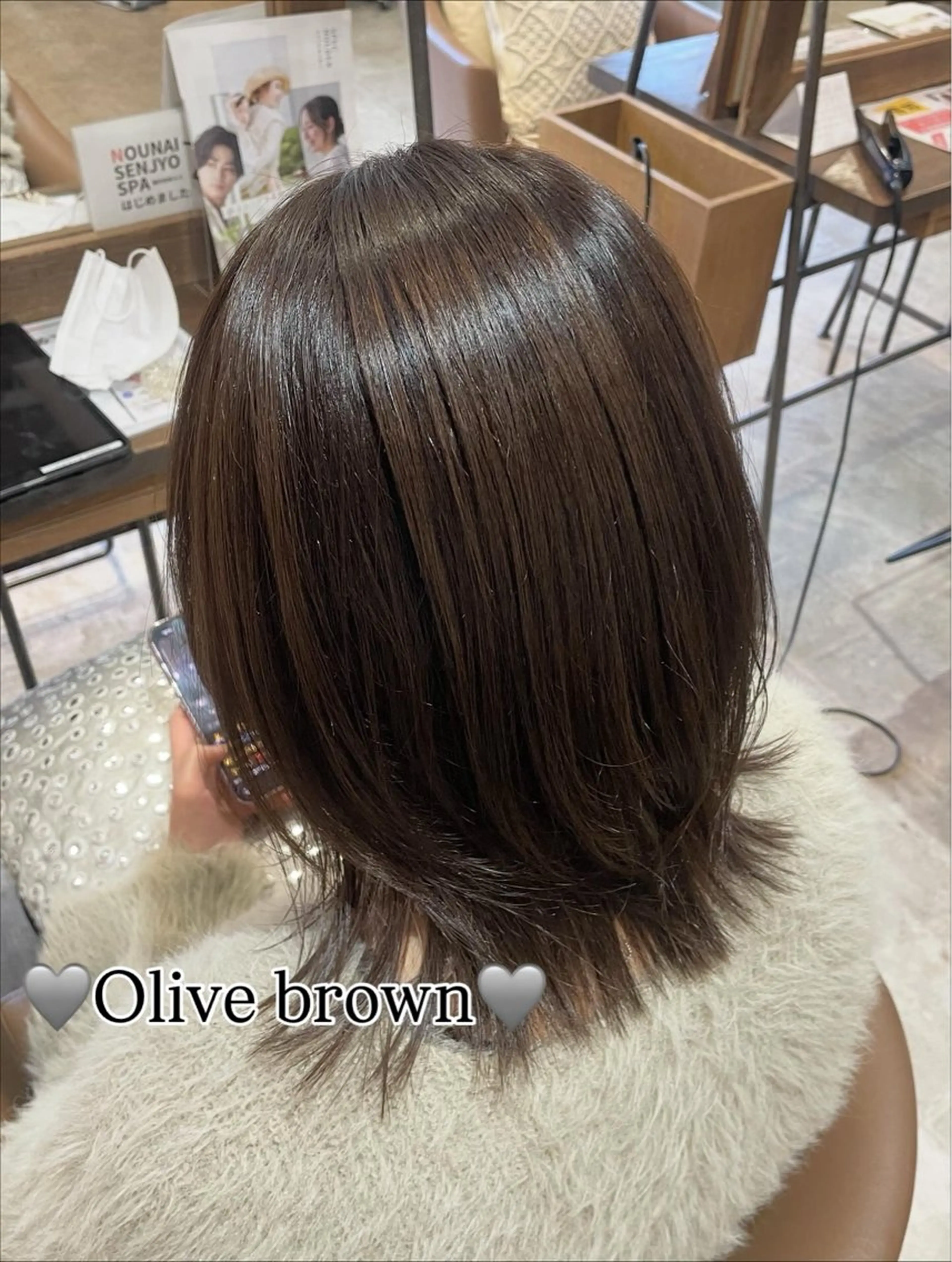 ミディアム カラー カット ヘアカラー トリートメント 和田 真依のヘアスタイル