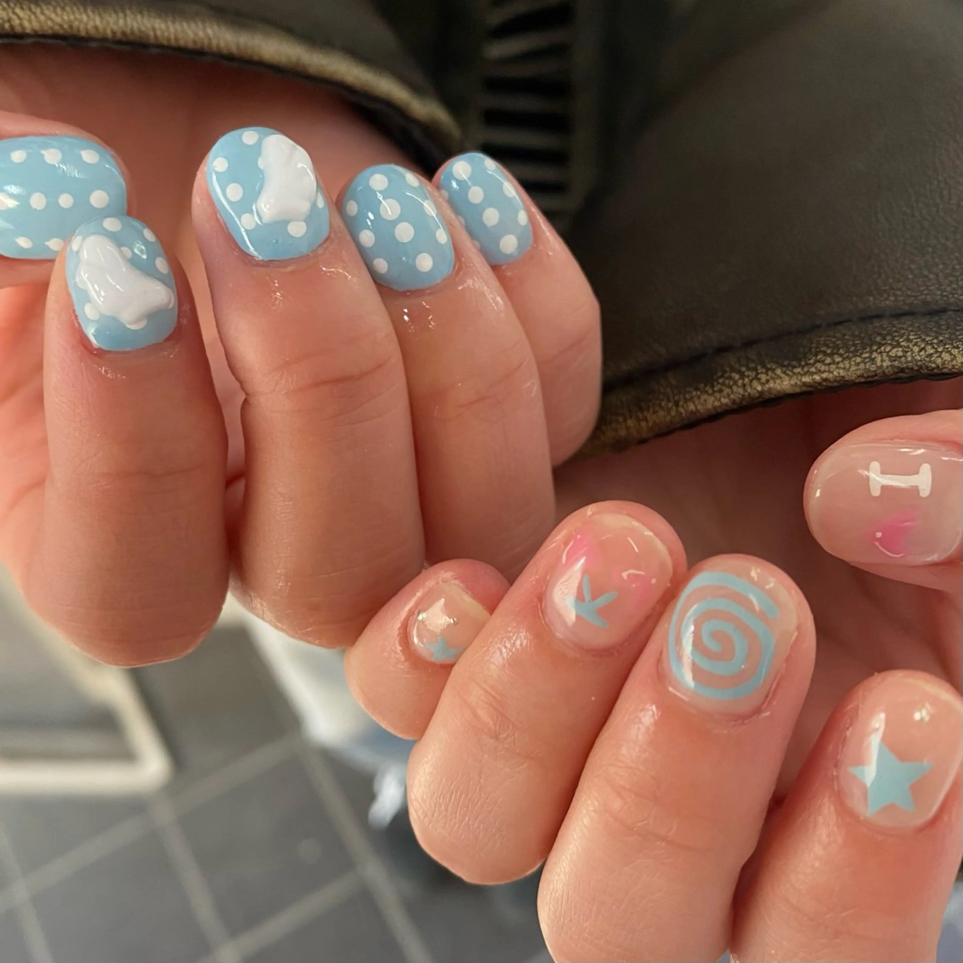 ネイル nano/きもかわ nail🐬🫧のネイルデザイン